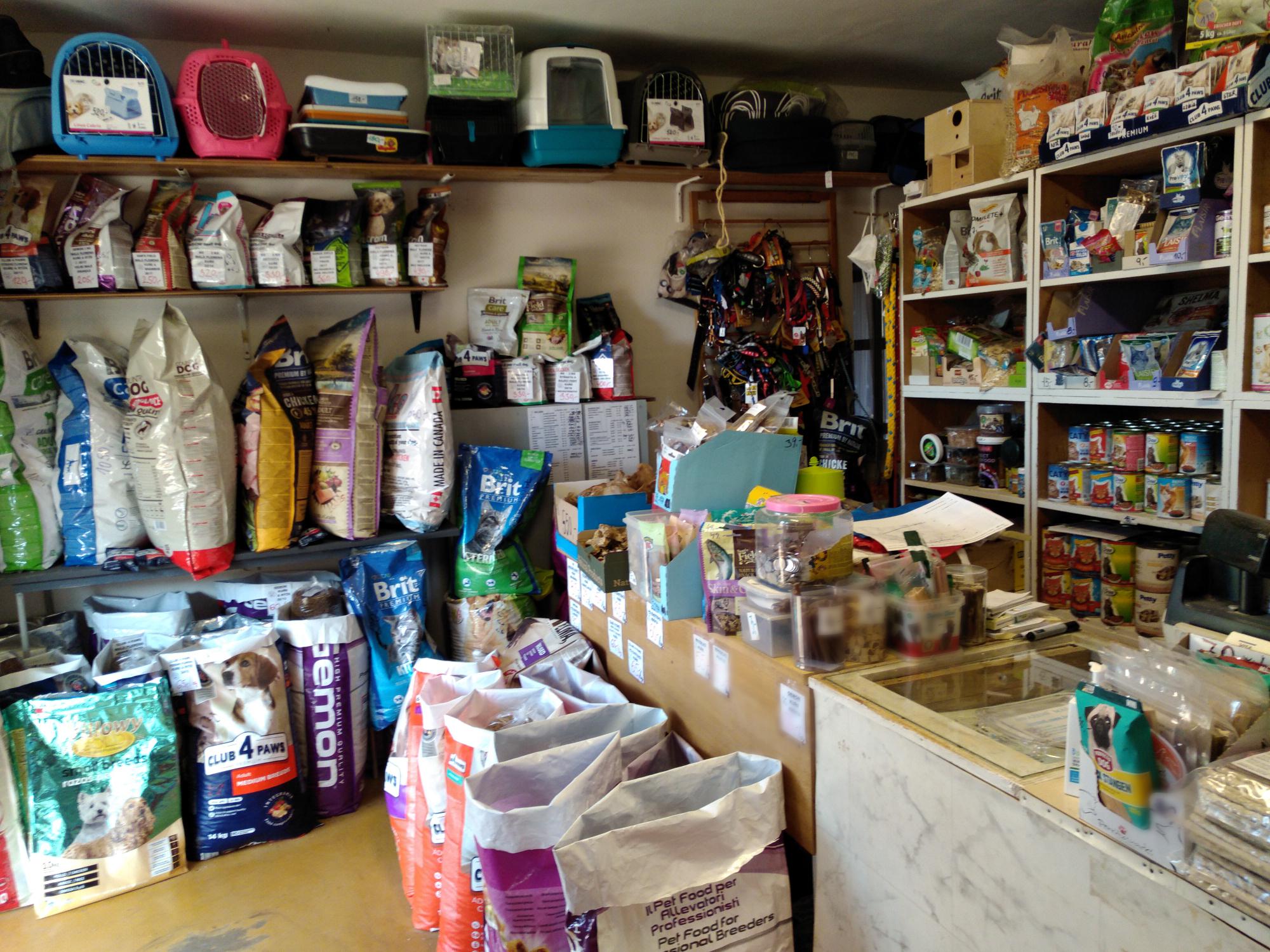 Chovatelské potřeby - krmivo pro zvířata Věra Krčmová foto 2