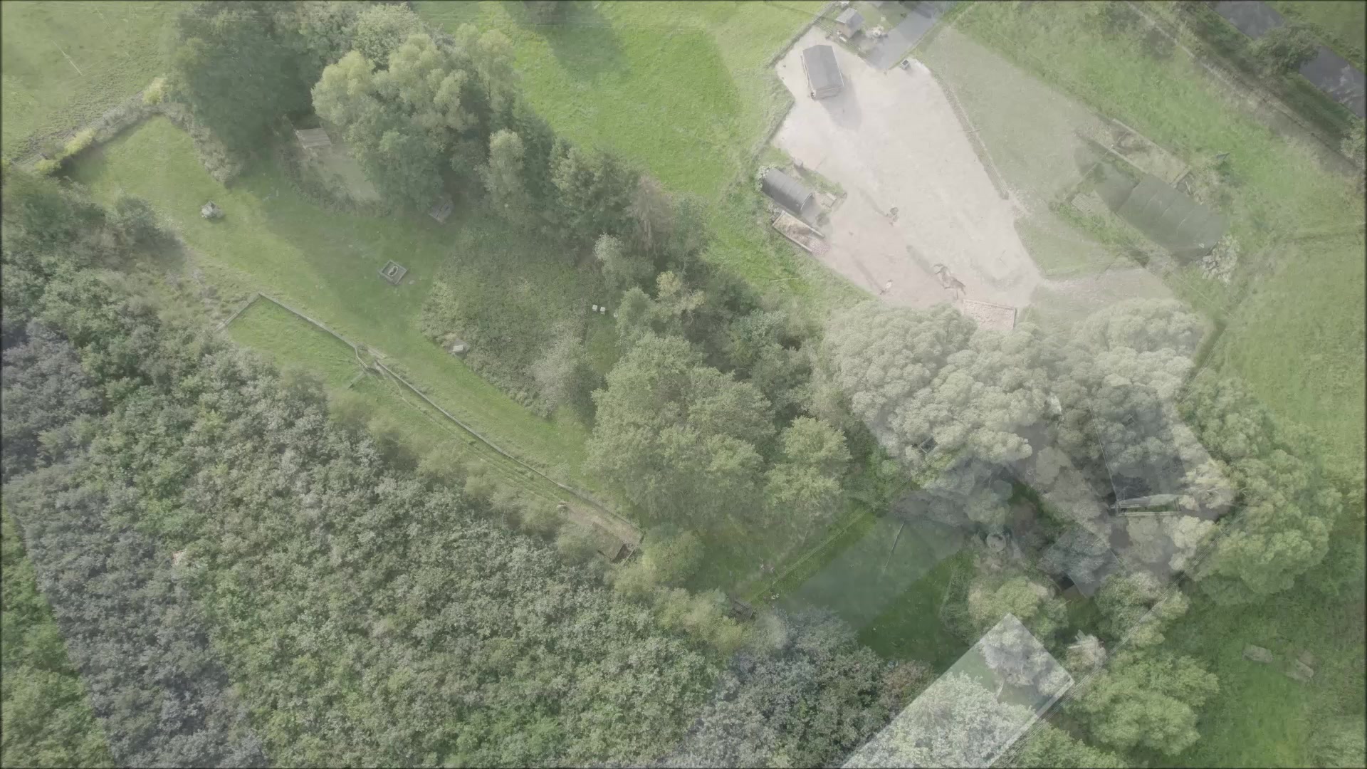 Stonewood - přírodní relaxačně naučný komplex foto 2 (náhled videa)