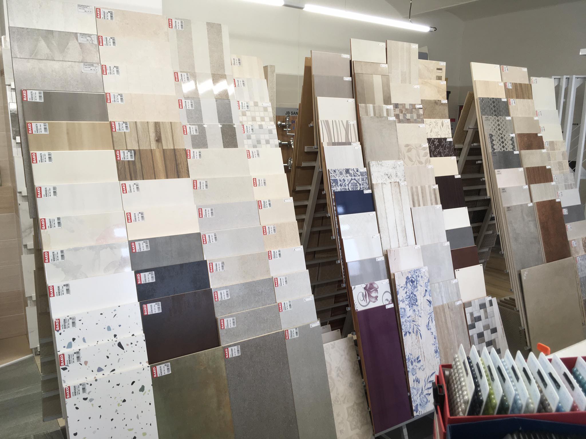 Petr Brejcha - obklady, dlažby, koupelny foto 4