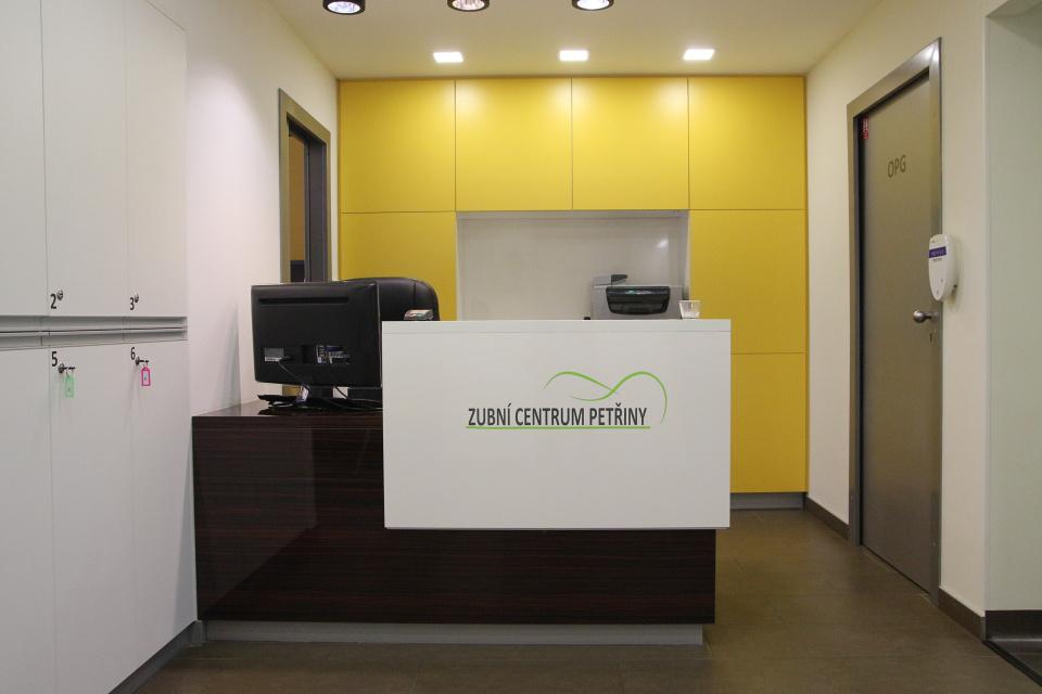 ZUBNÍ CENTRUM PETŘINY foto 2