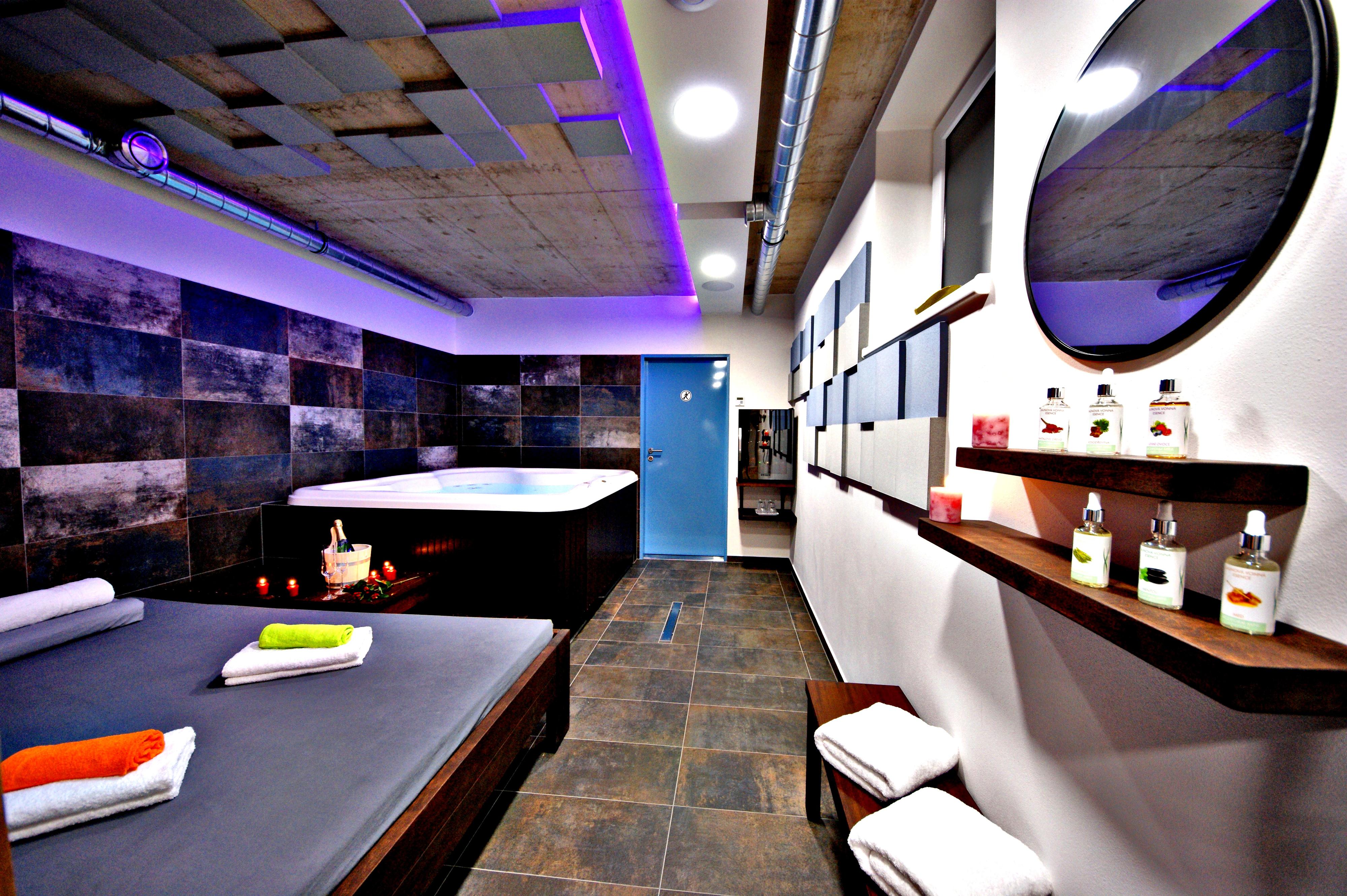 WELLNESS DOUBRAVKA Art