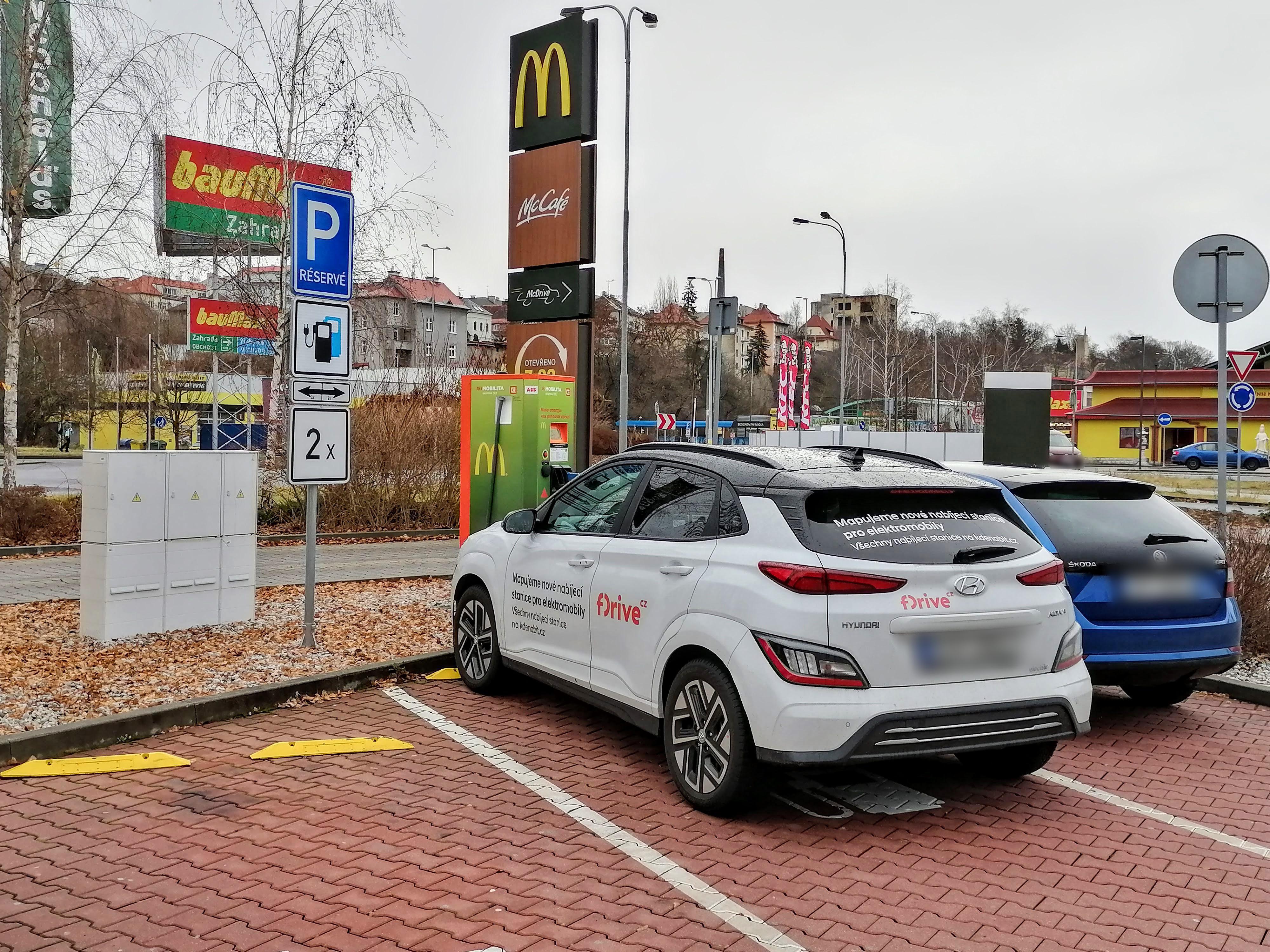 Nabíjecí stanice ČEZ foto 3