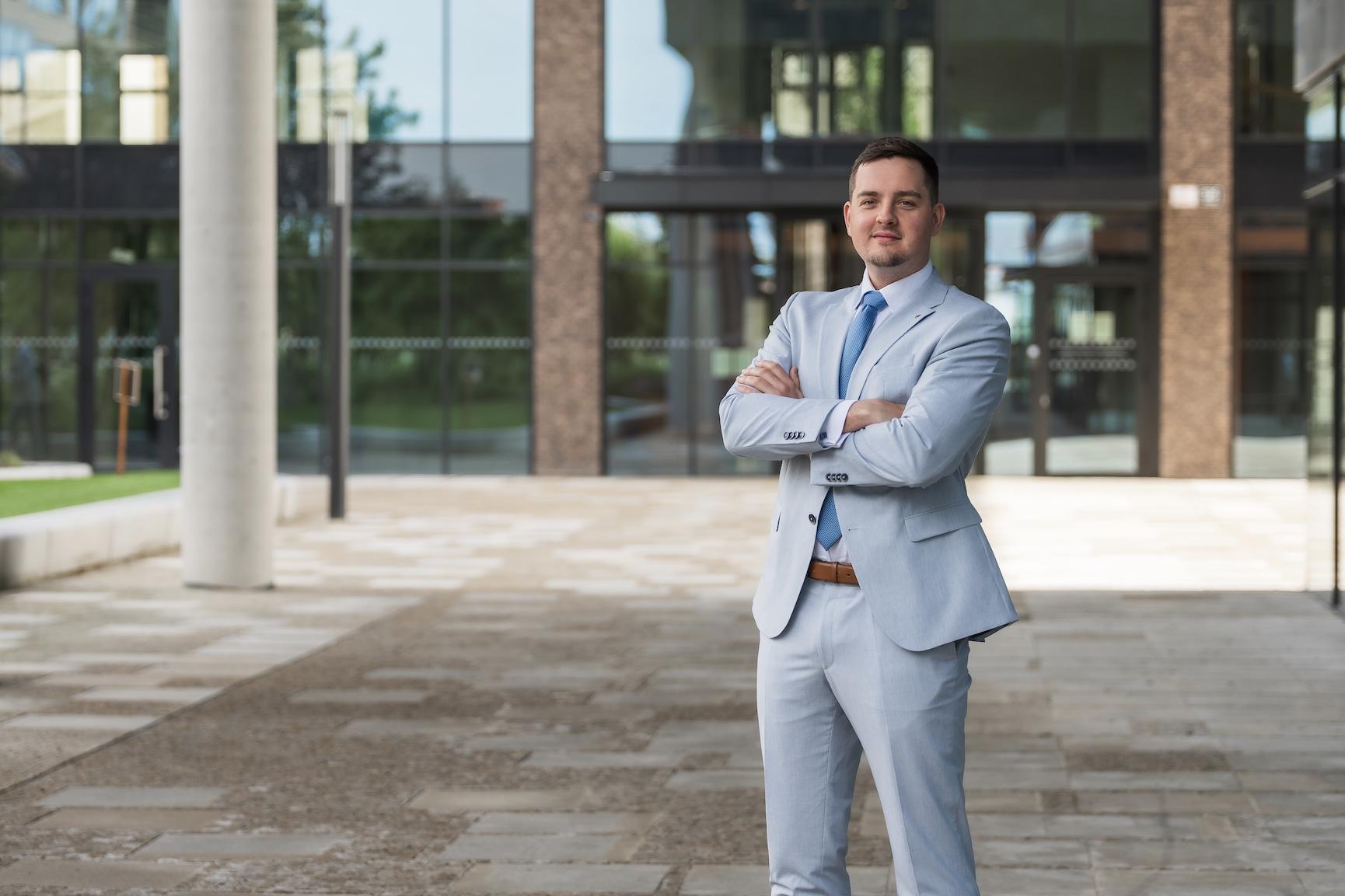 Matyáš Hökl - Finanční a realitní konzultant