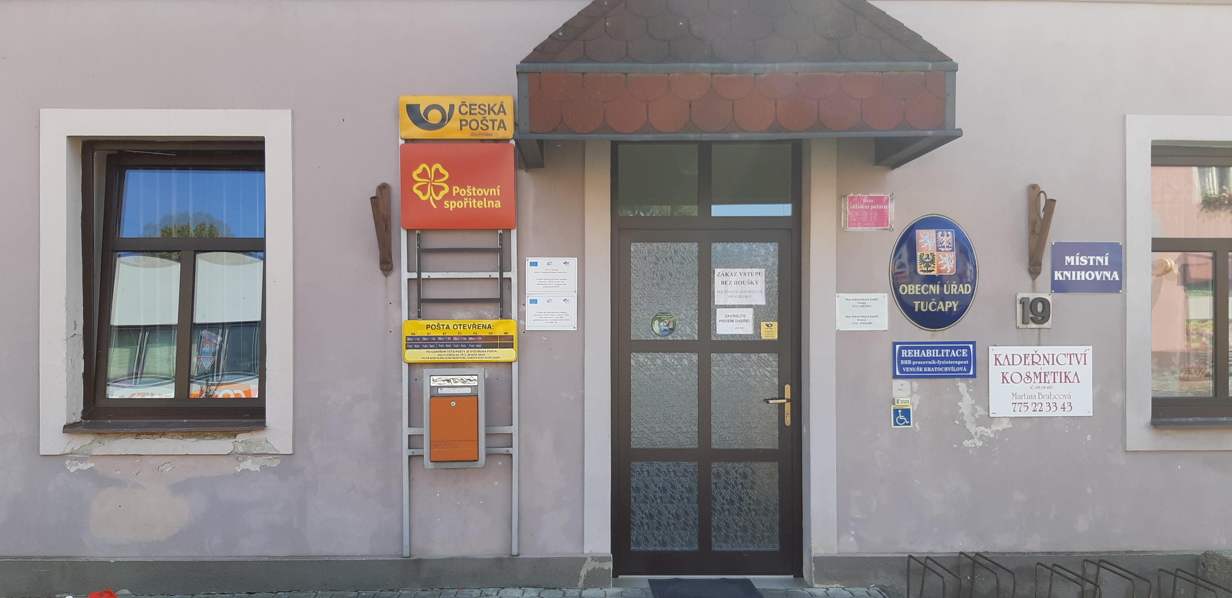 Tučapy - obecní úřad foto 2