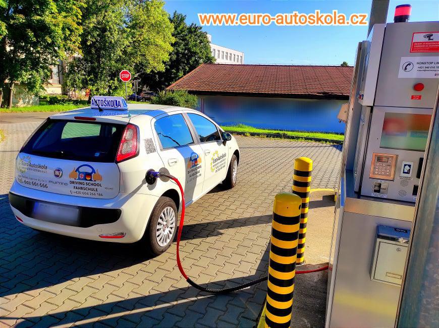 Euro Autoškola Ivan Vaníček foto 6