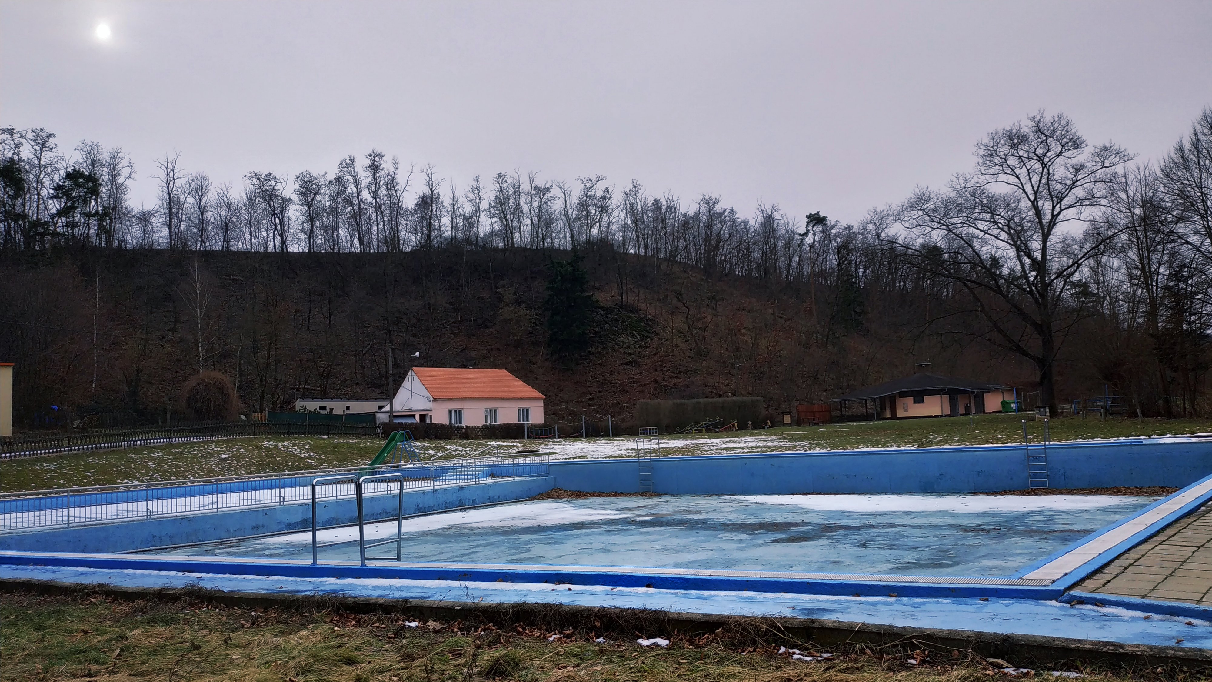 Koupaliště Hluboké Mašůvky foto 3