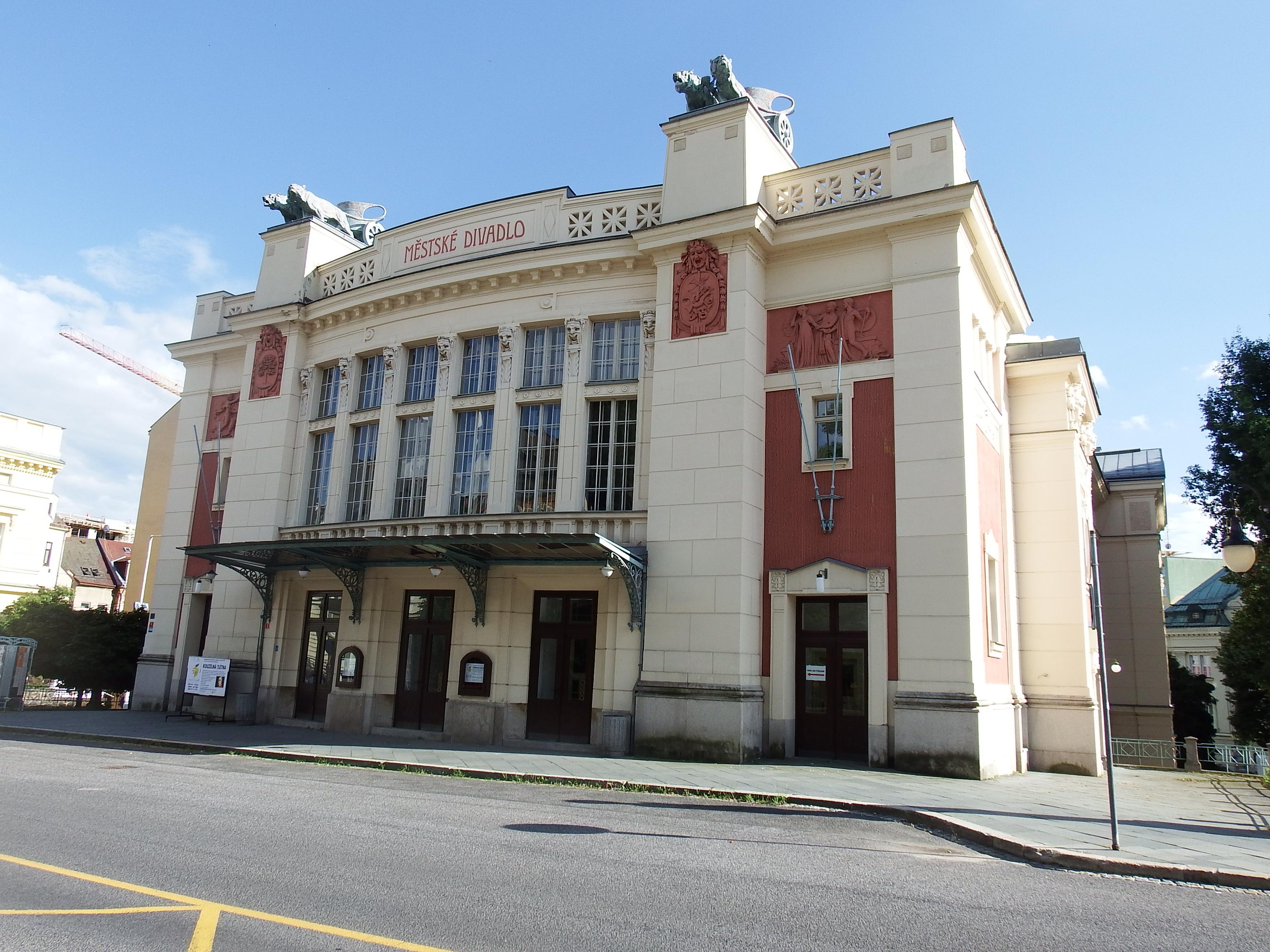 Městské divadlo Jablonec nad Nisou, o.p.s. foto 2