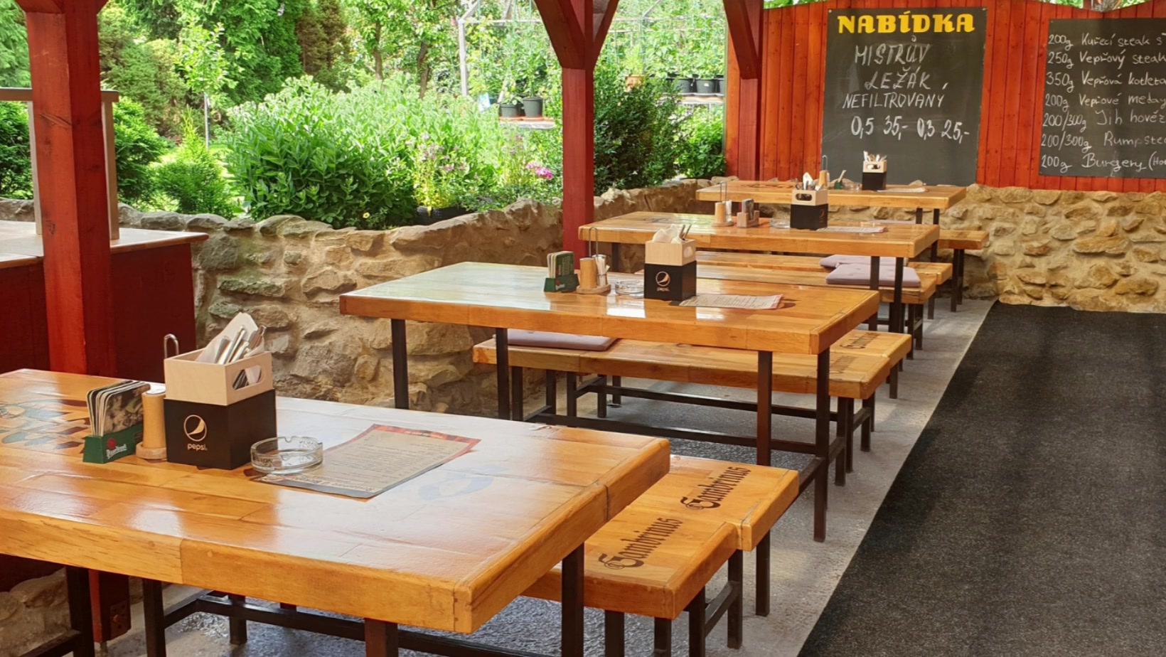 Restaurace U Blekotů foto 2 (náhled videa)