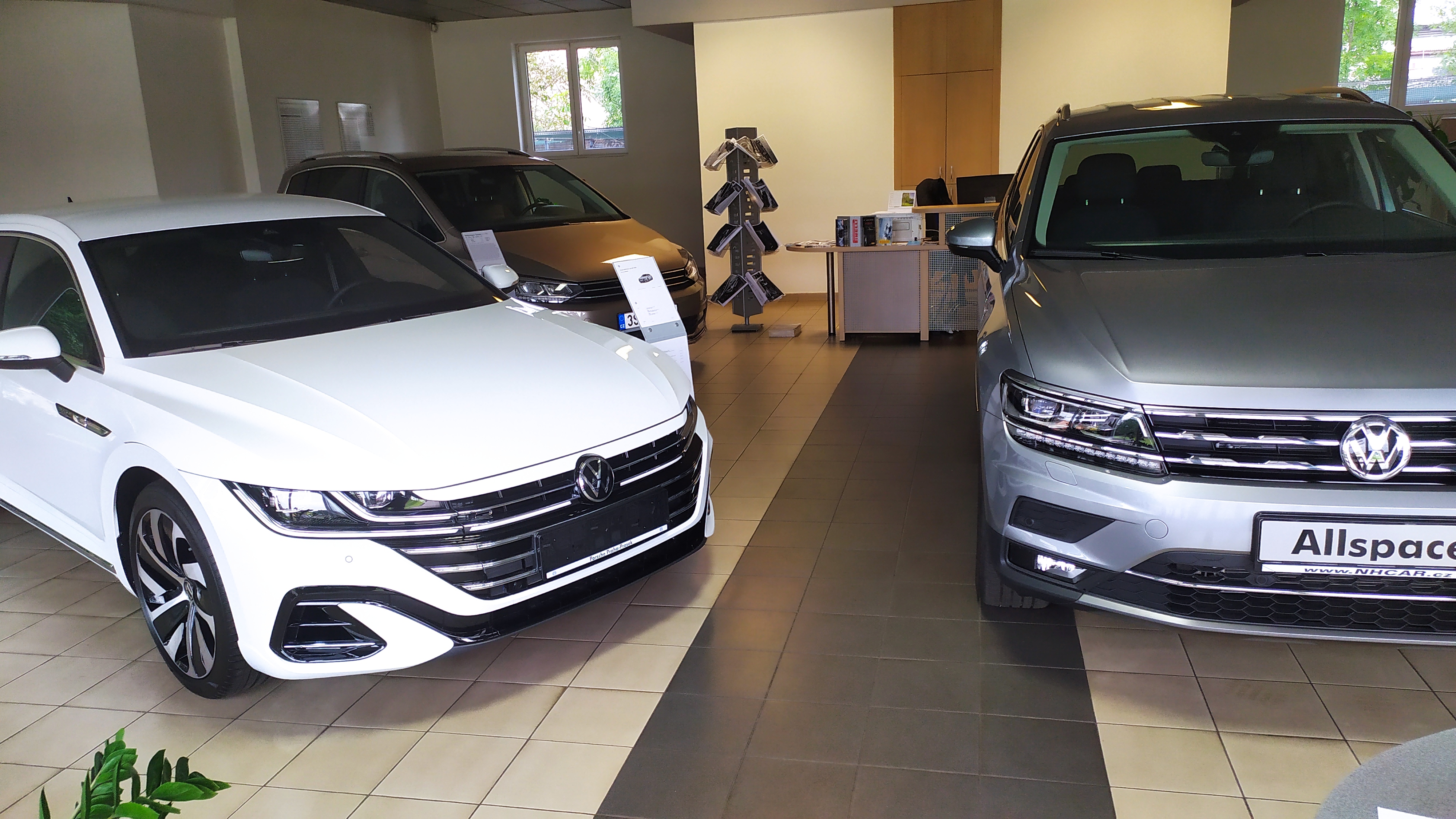 Autosalon a Autoservis PŠ CAR CZ s.r.o. foto 4