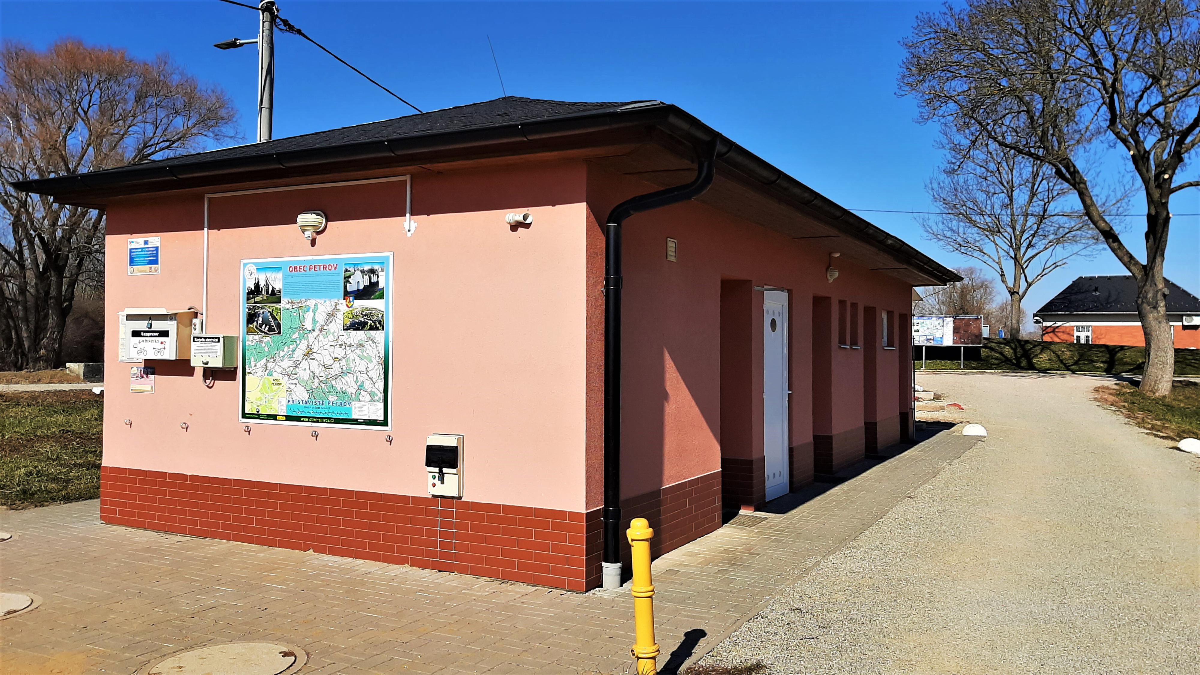 Nabíjecí stanice Obec Petrov foto 4