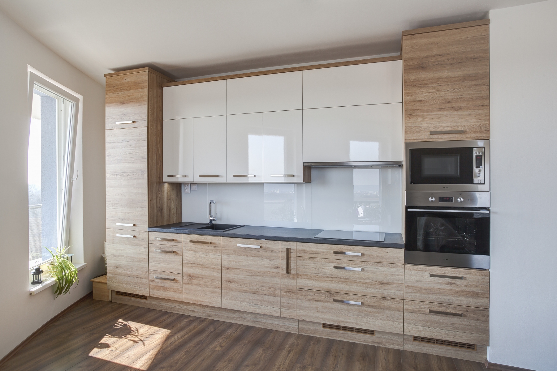 U Jiříka - Kuchyňské a podlahové studio