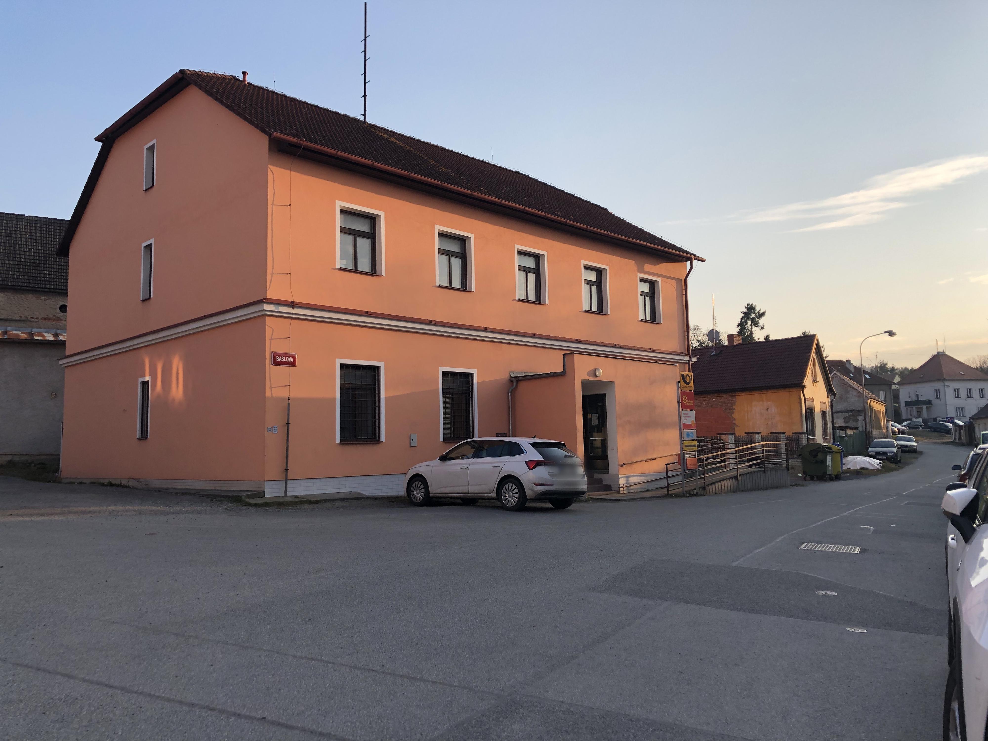 Pošta Starý Plzenec foto 2