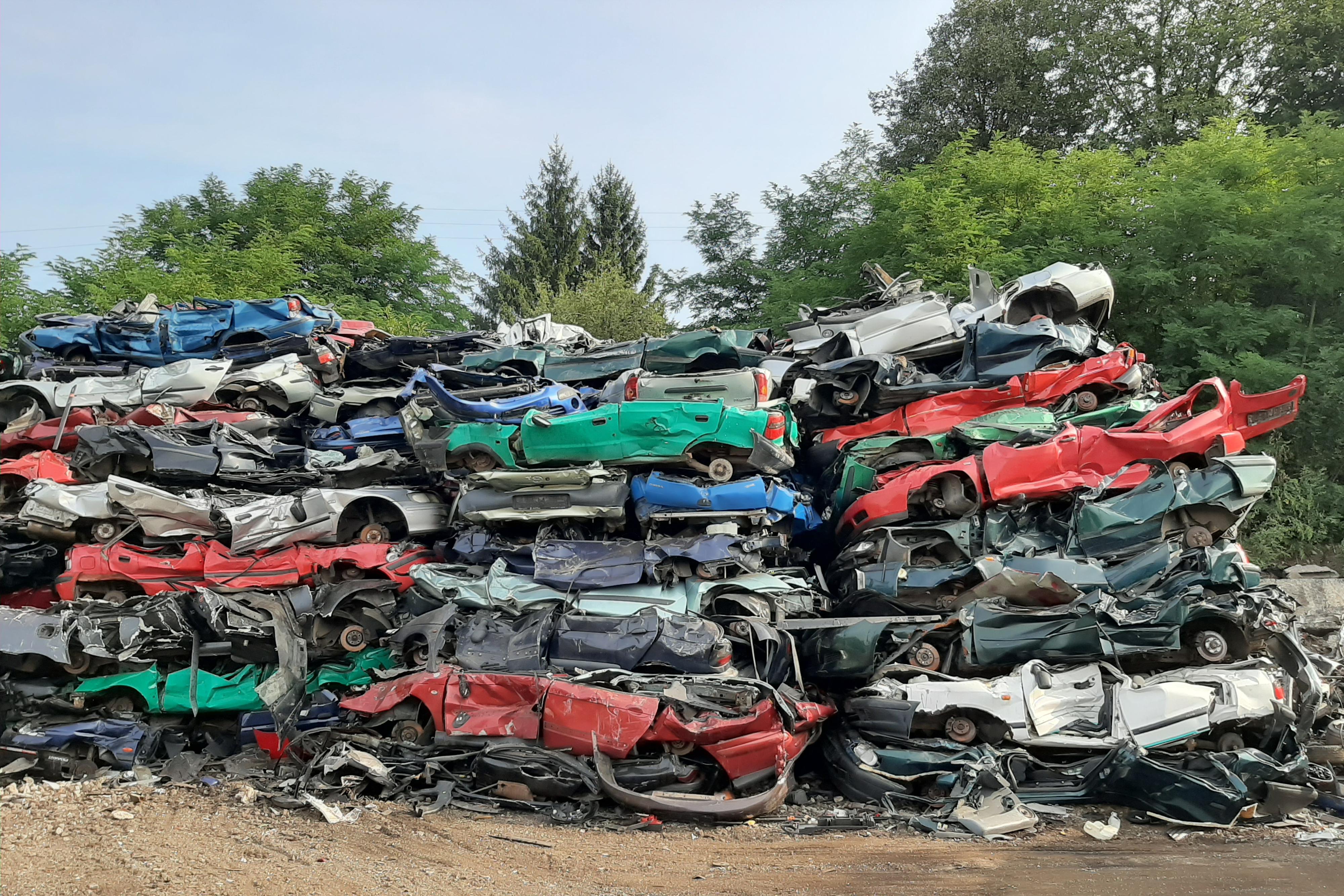 Zlikvidovali jsme tisíce aut - přidejte i to Vaše