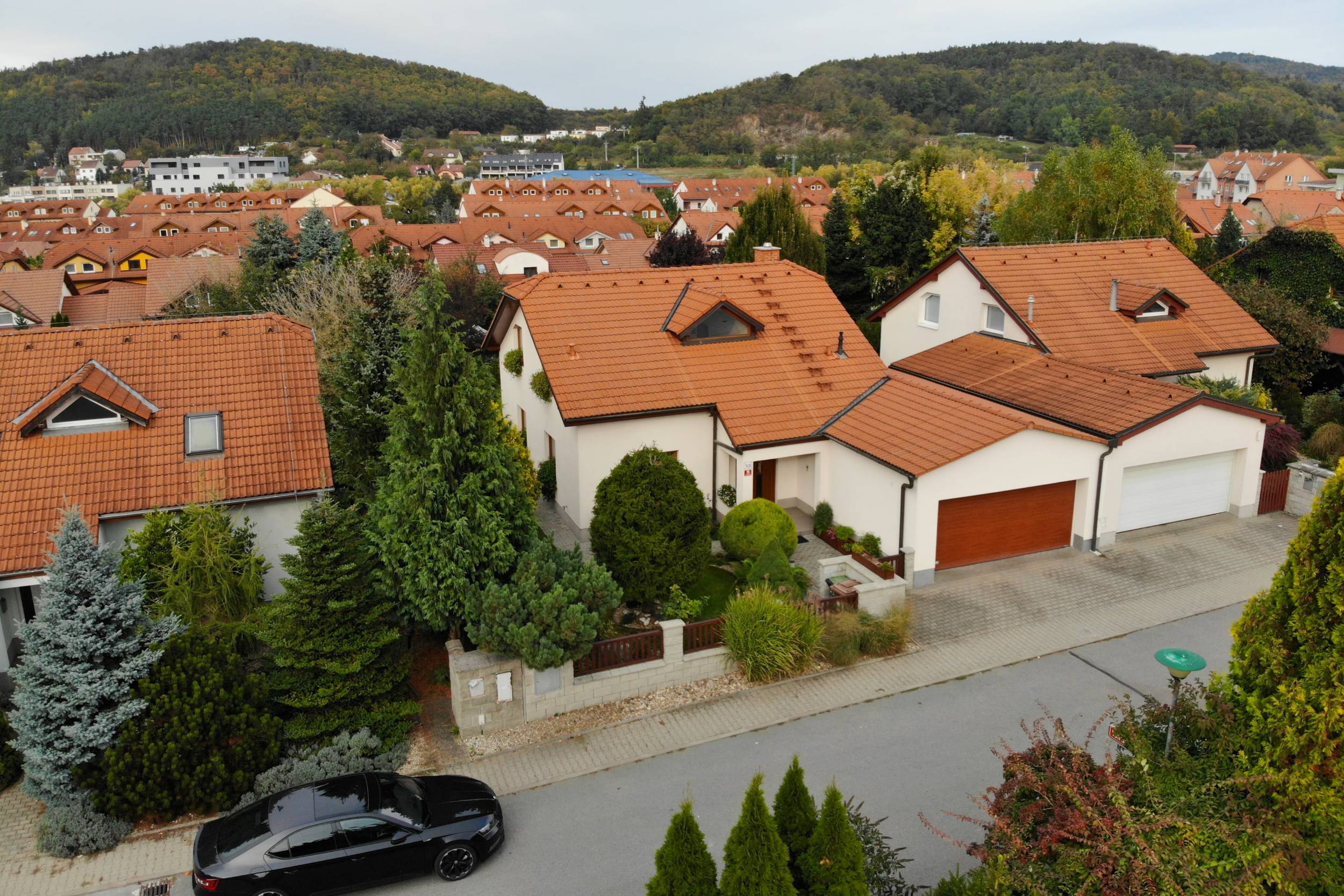 Jana Bodáková - Vaše realitní makléřka, RE/MAX Pro foto 4