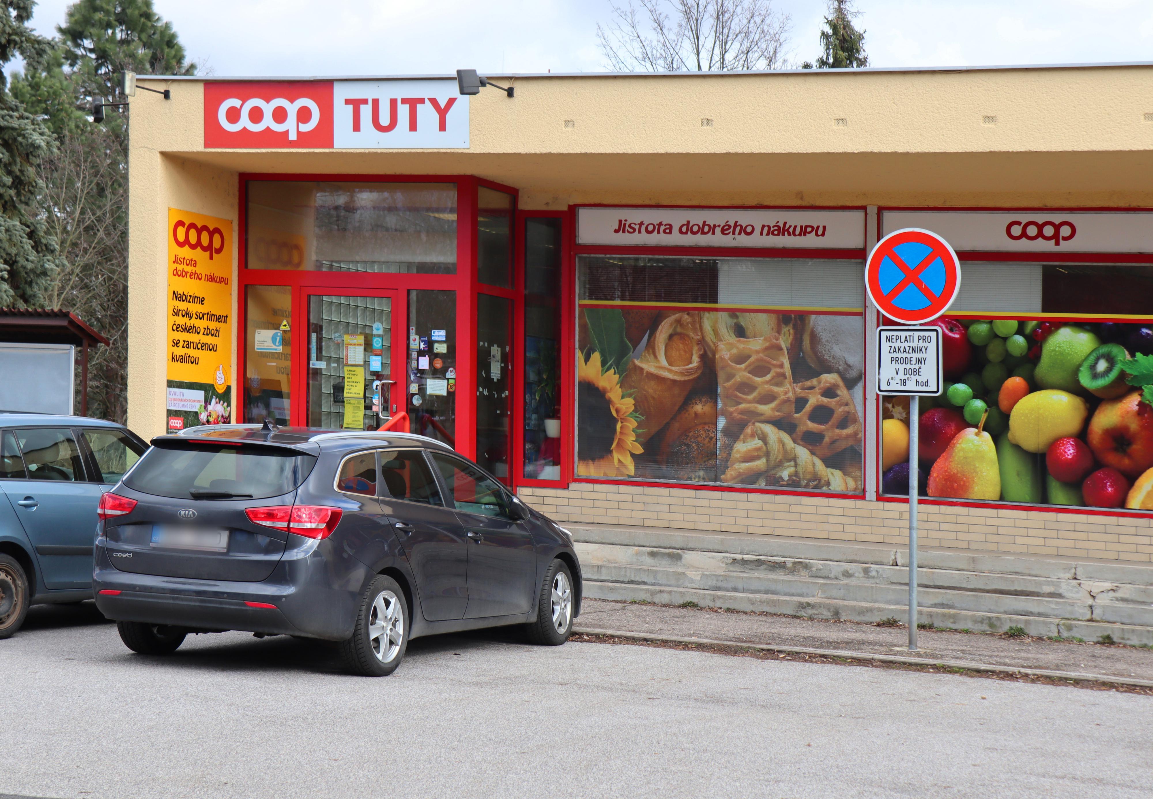 Jednota, spotřební družstvo Nová Paka - COOP foto 2