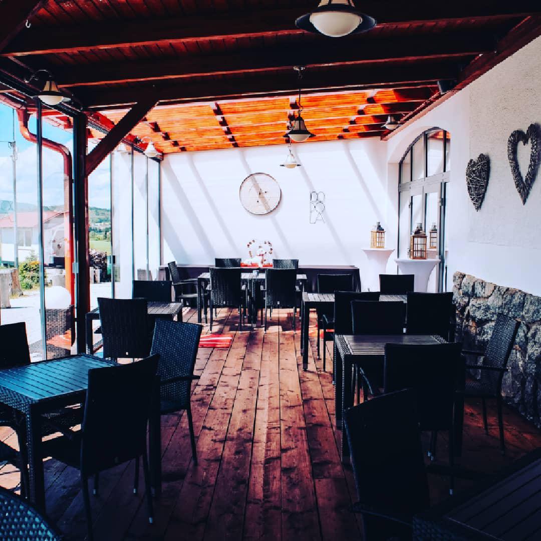 Restaurace 100DOLA foto 2