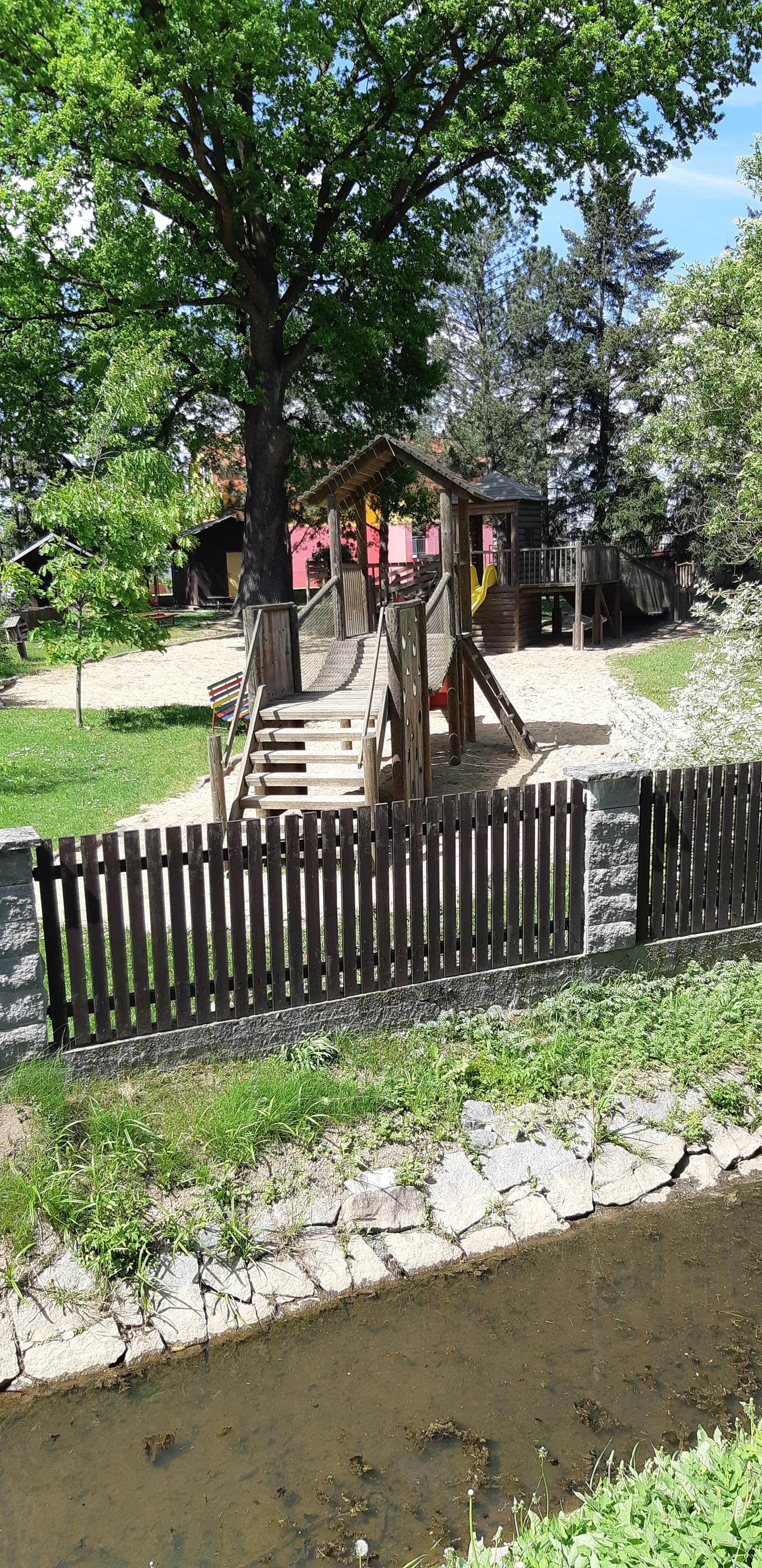 Mateřská škola Planá nad Lužnicí, okres Tábor foto 3