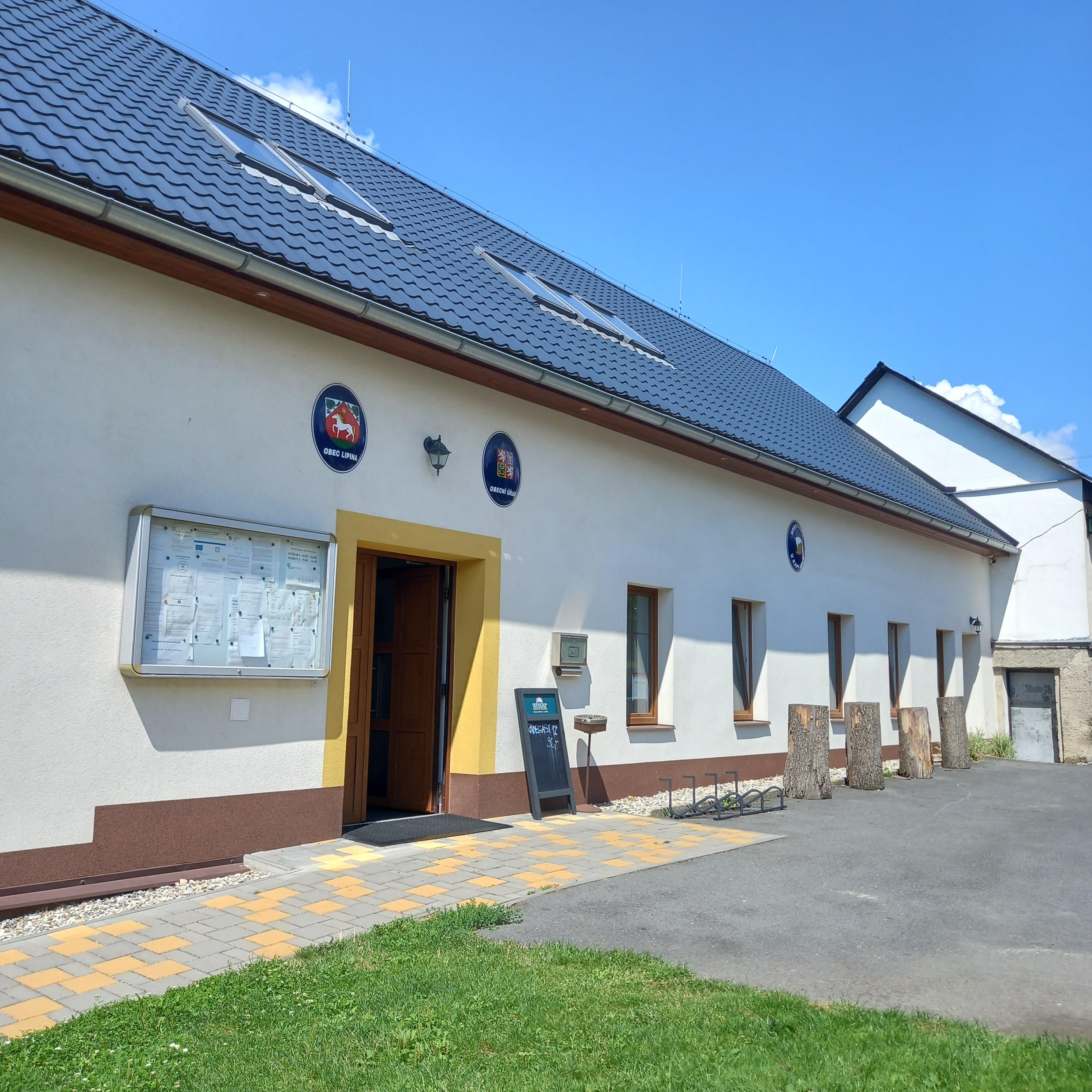 Lipina - obecní úřad foto 3