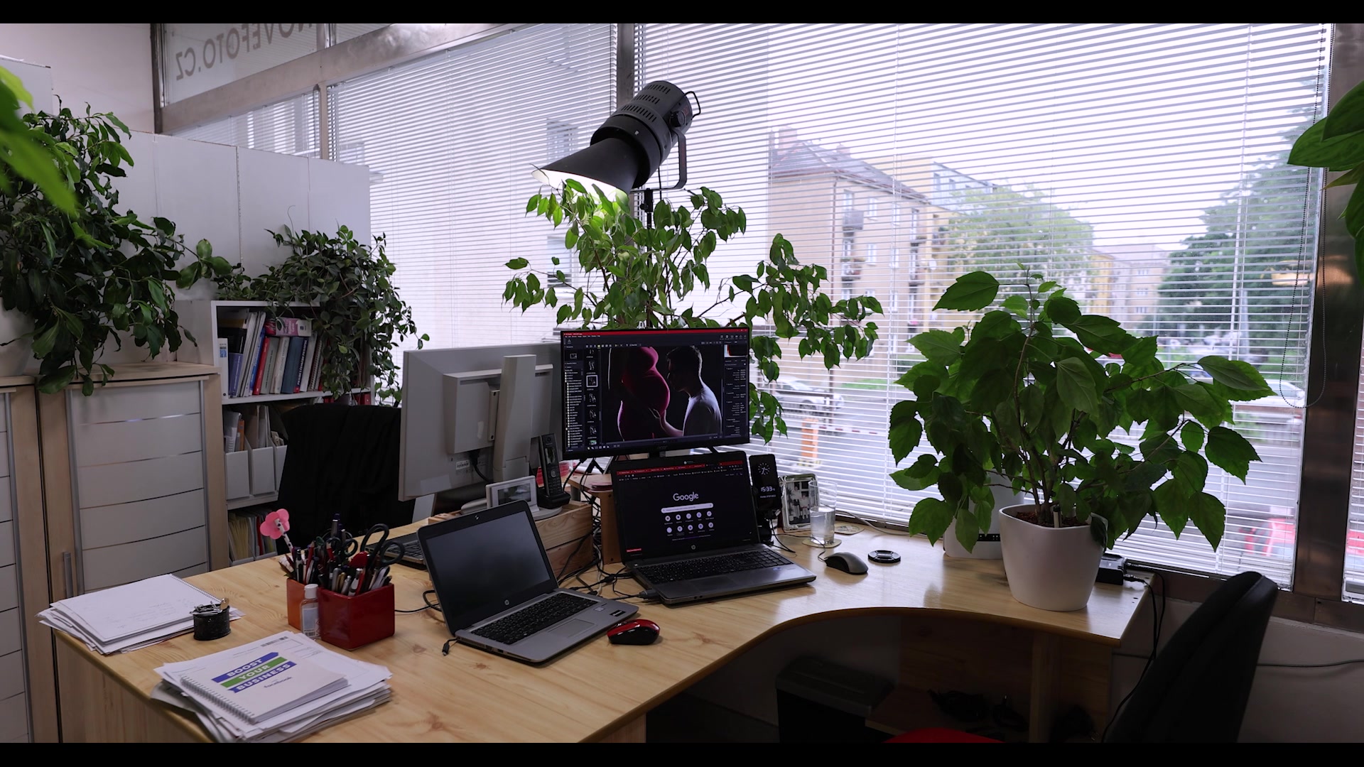 FAST SHOTS, s.r.o. | grafické a internetové studio foto 2 (náhled videa)