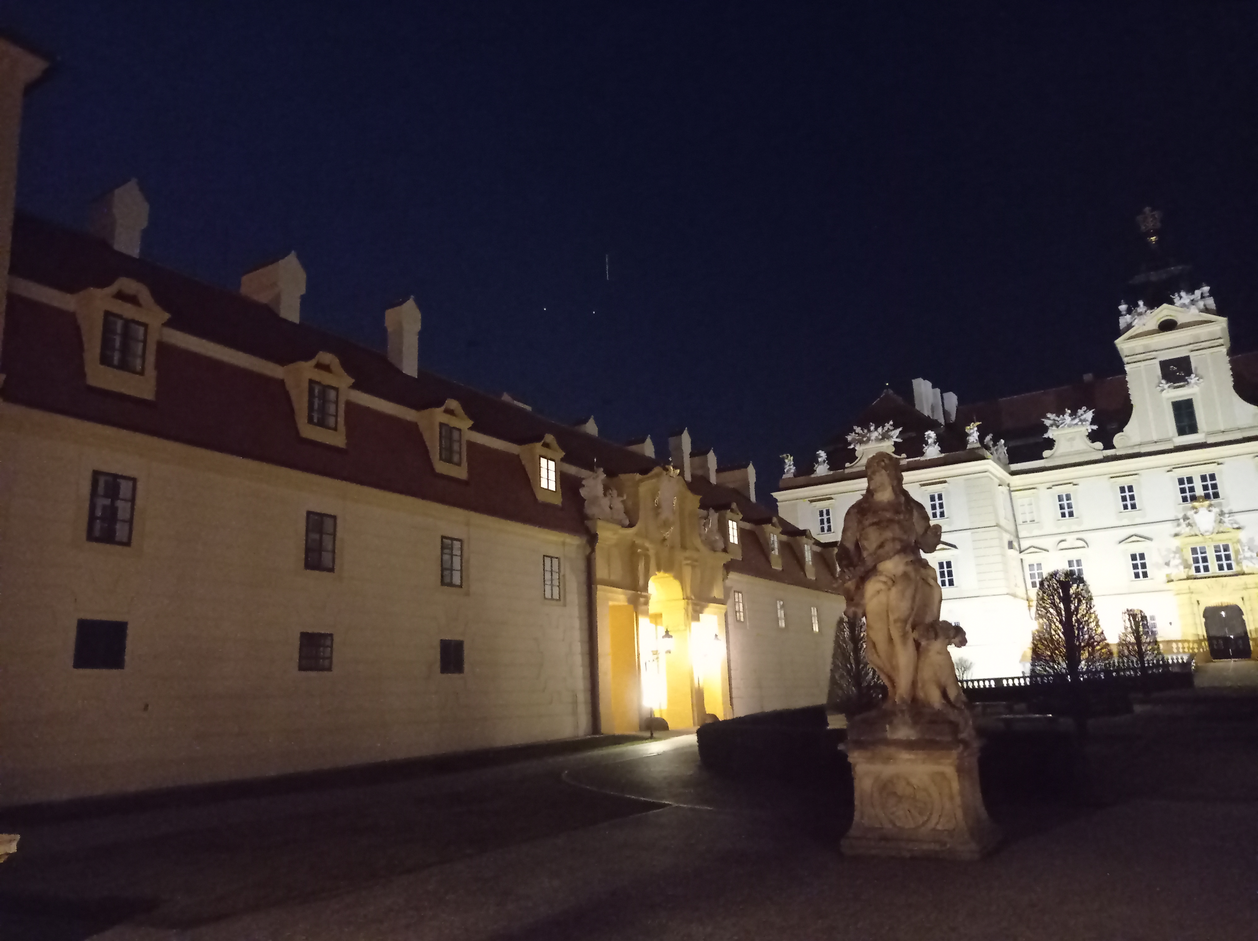 Anton Florian - zámecký hotel Valtice foto 3