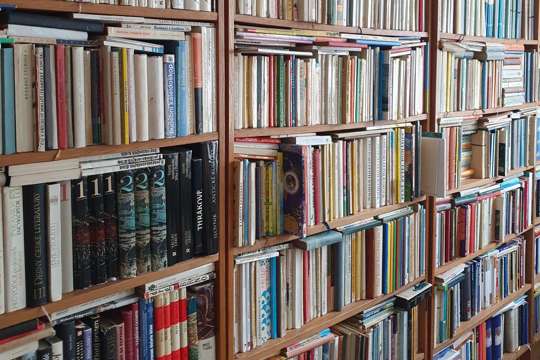 Online Antikvariát Radost