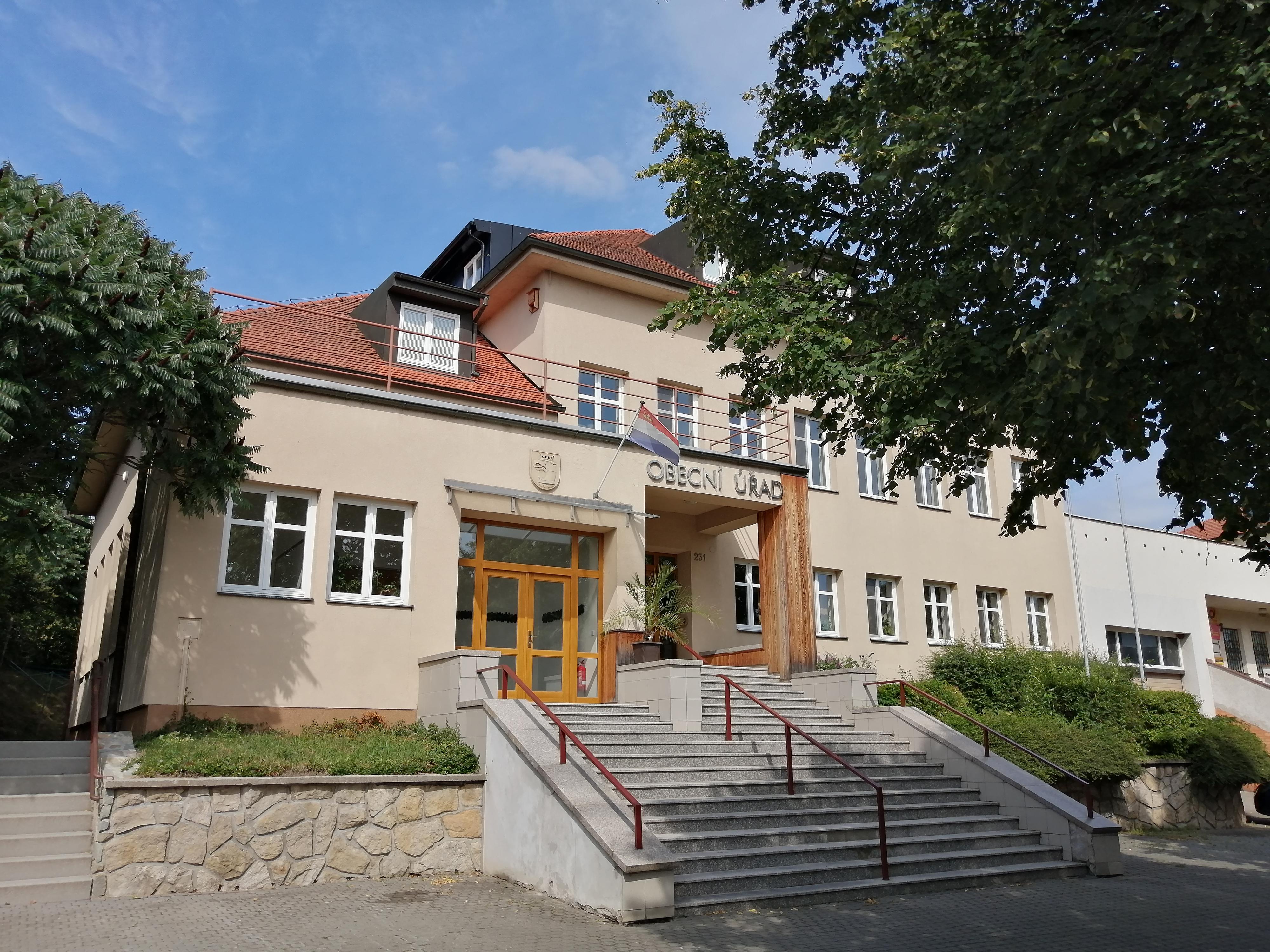 Velehrad - obecní úřad foto 3