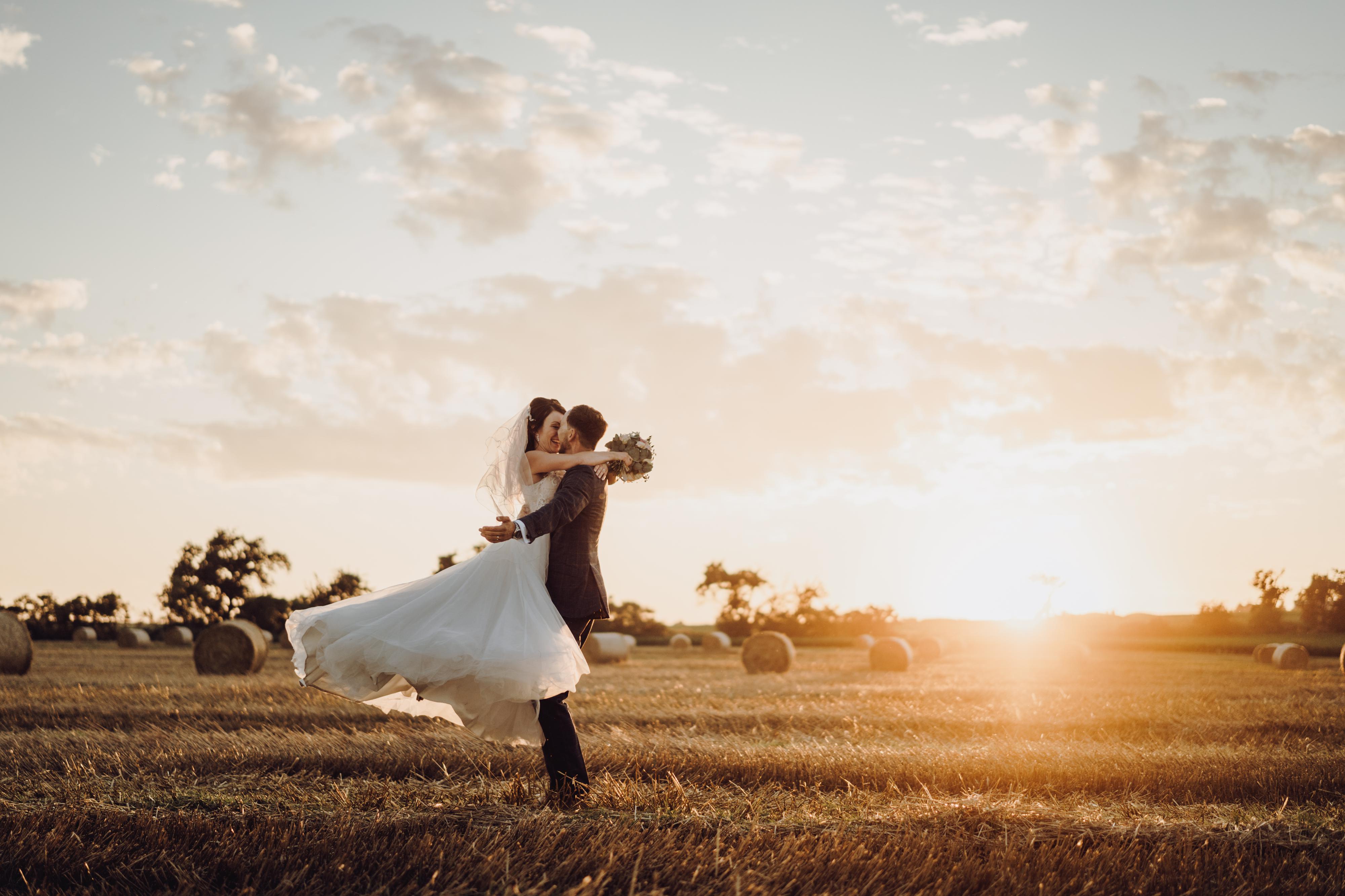 Lukáš Višňák - svatební fotograf foto 4