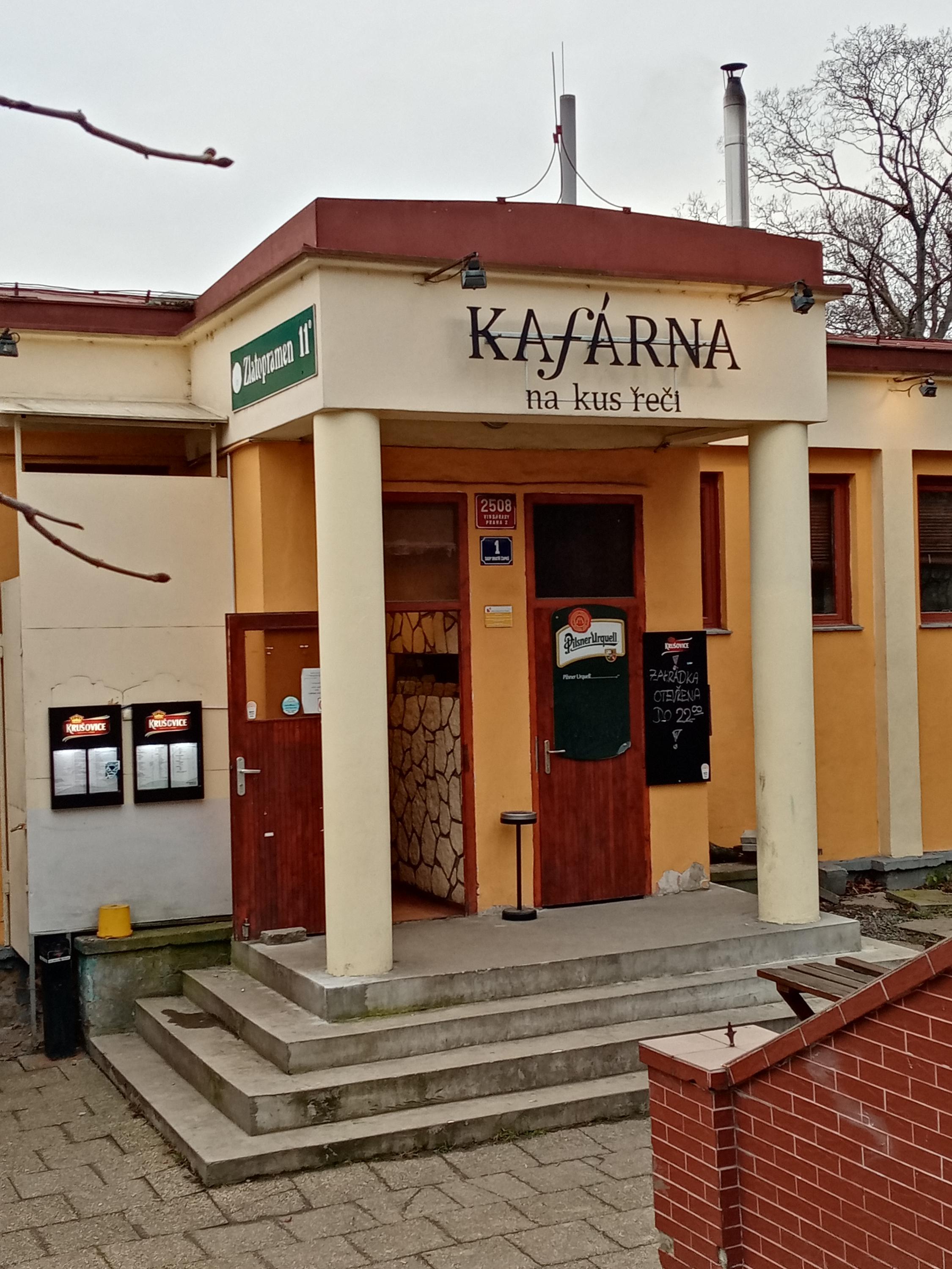 Kafárna na kus řeči foto 4