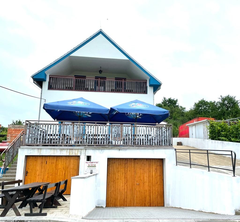 Sklep pod Dubňanskou horou