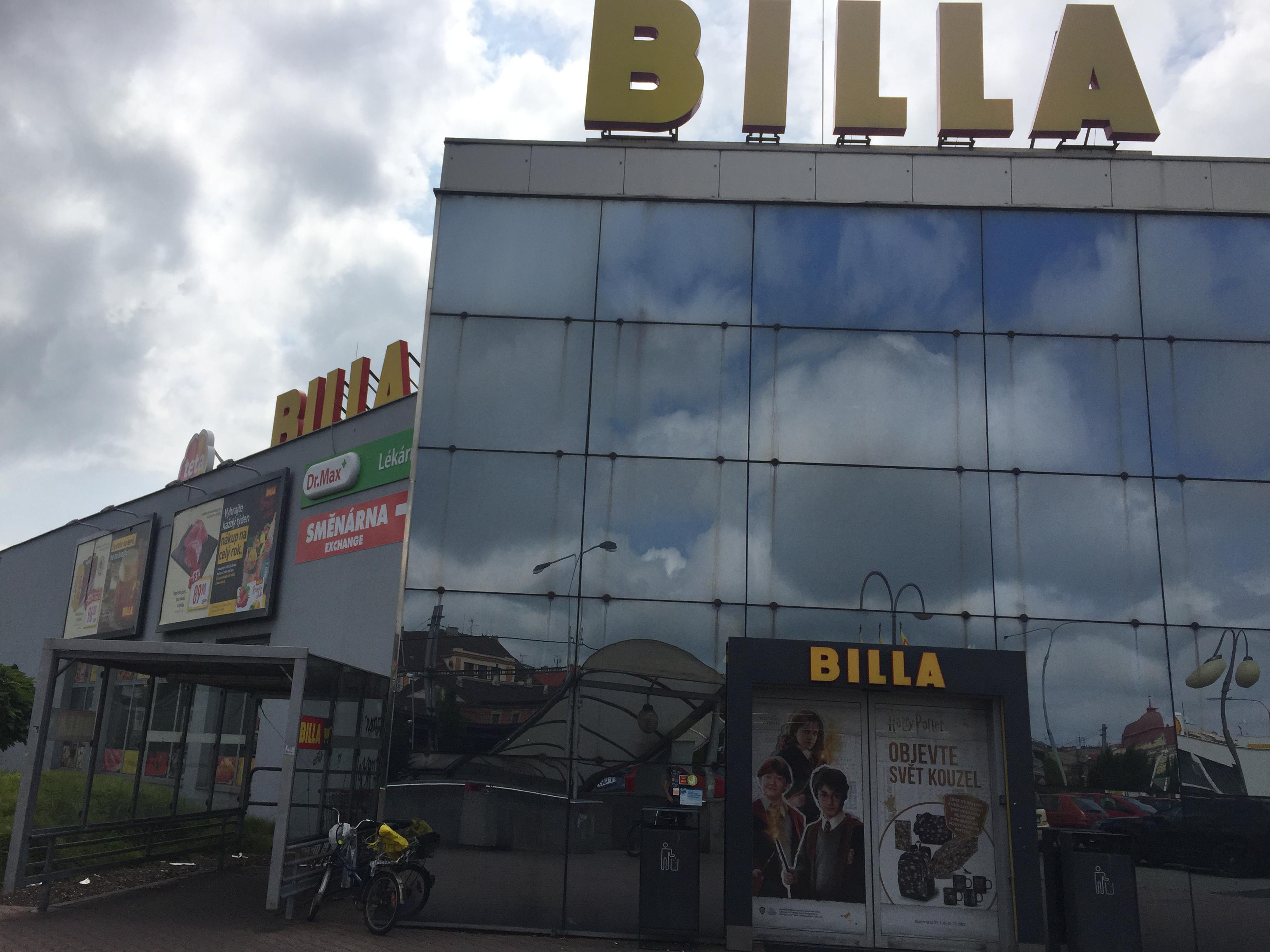 BILLA foto 3