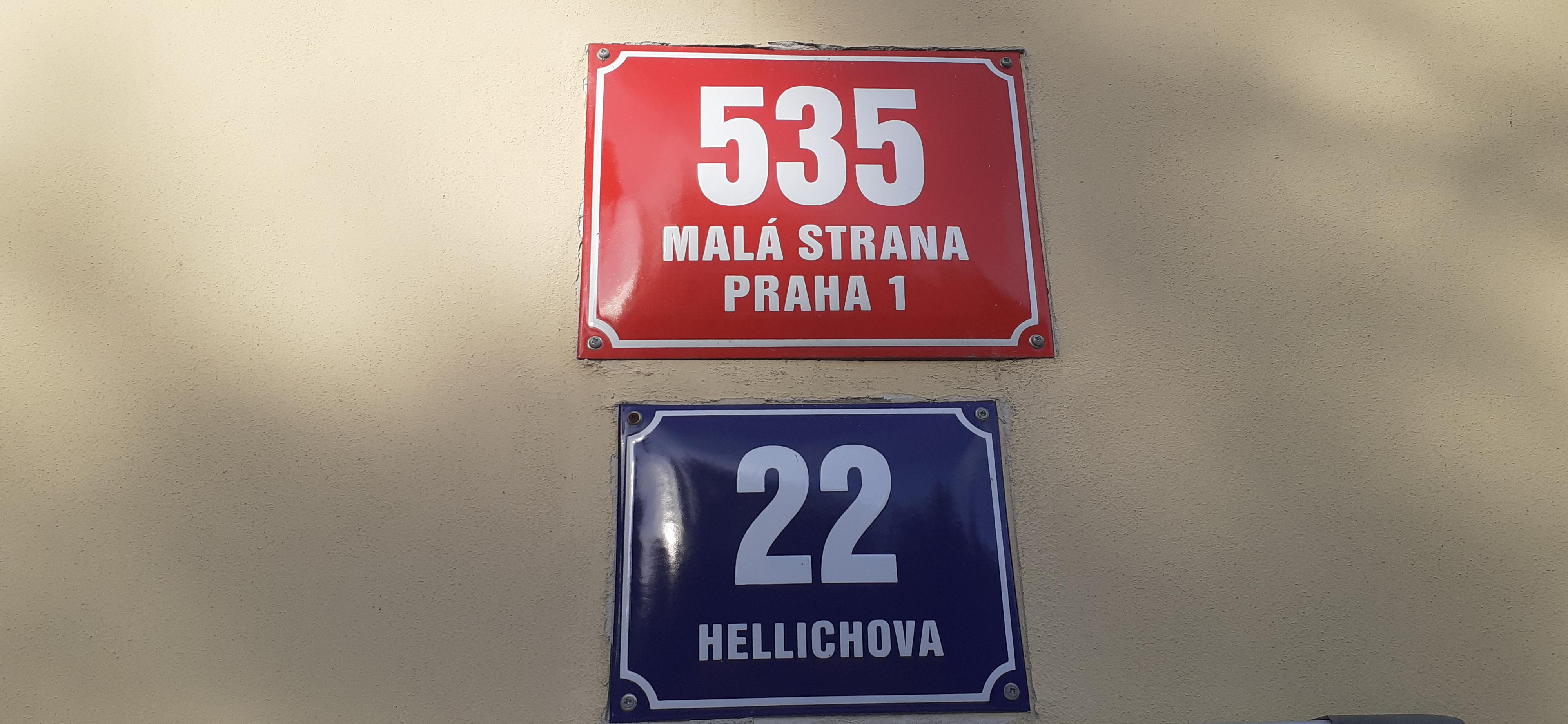 Střední průmyslová škola grafická, Praha 1, Hellichova 22 foto 4