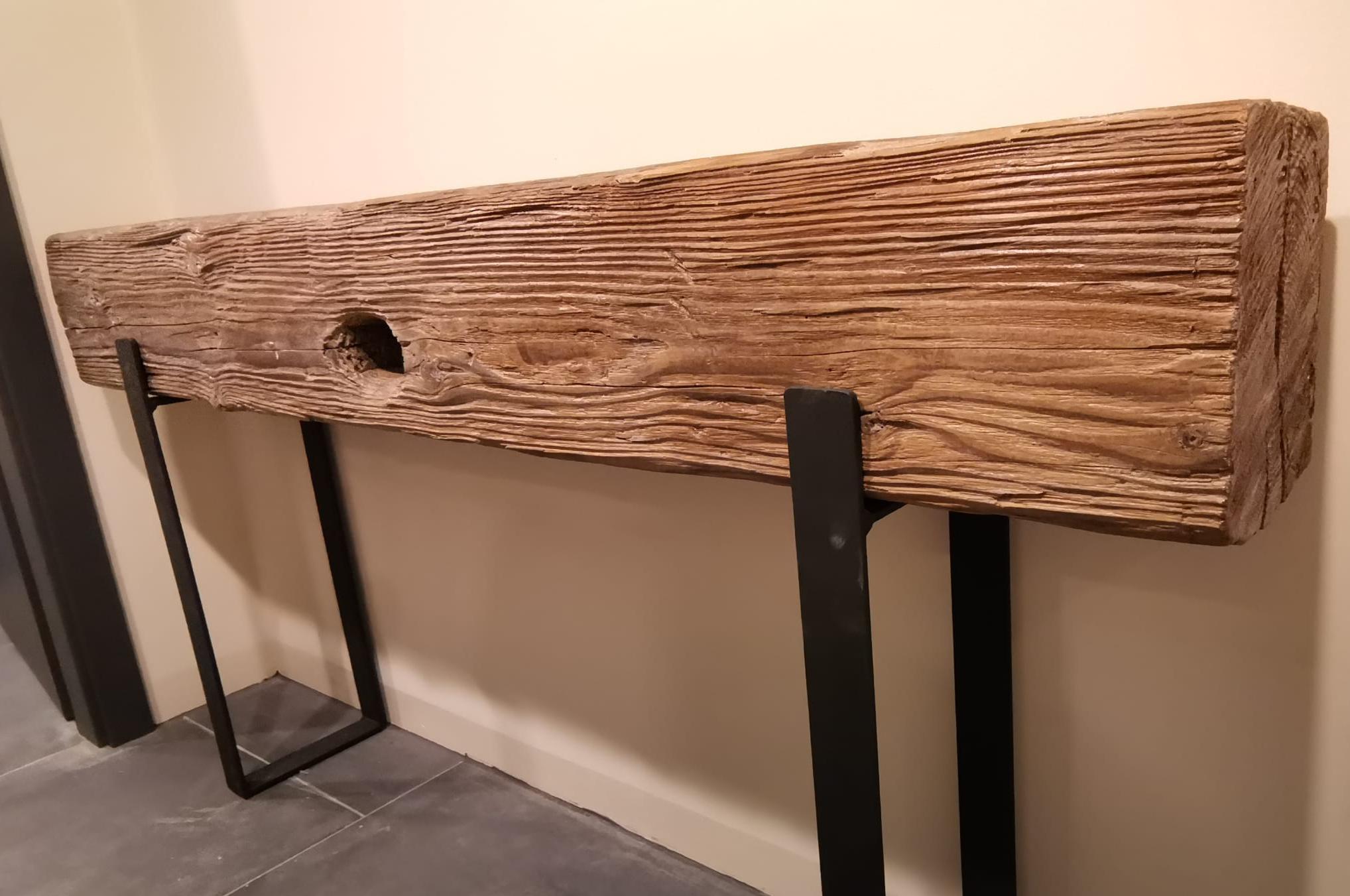 Patrik Tomek - Zakázková výroba nábytku