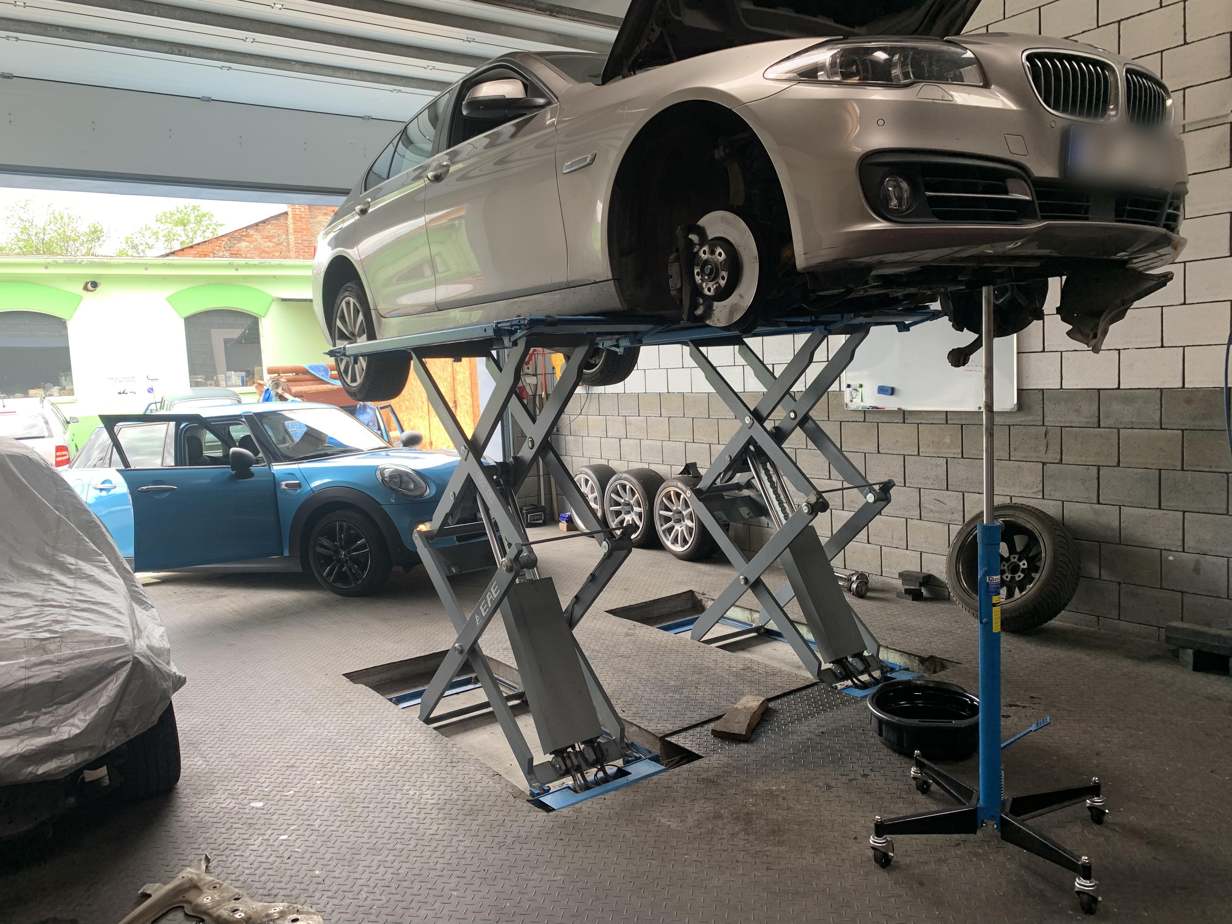 Servis BMW Němec foto 6