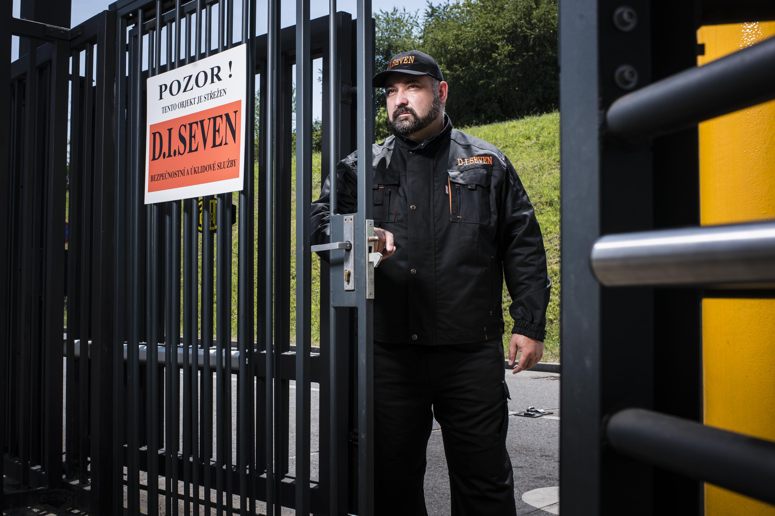 Zabezpečení objektů Jiří Schveiner