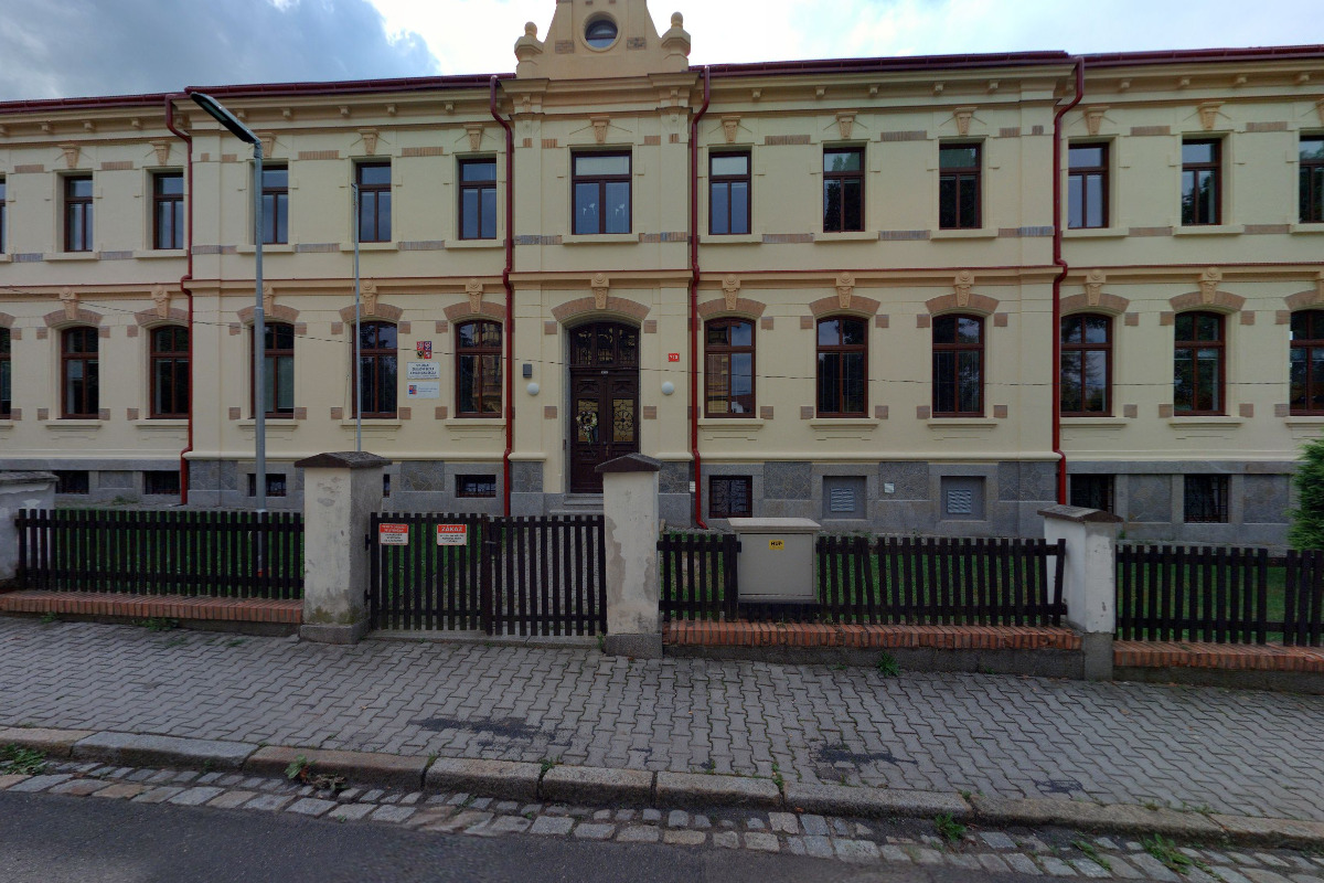 Speciální a Praktická škola , Šluknov , Tyršova 710