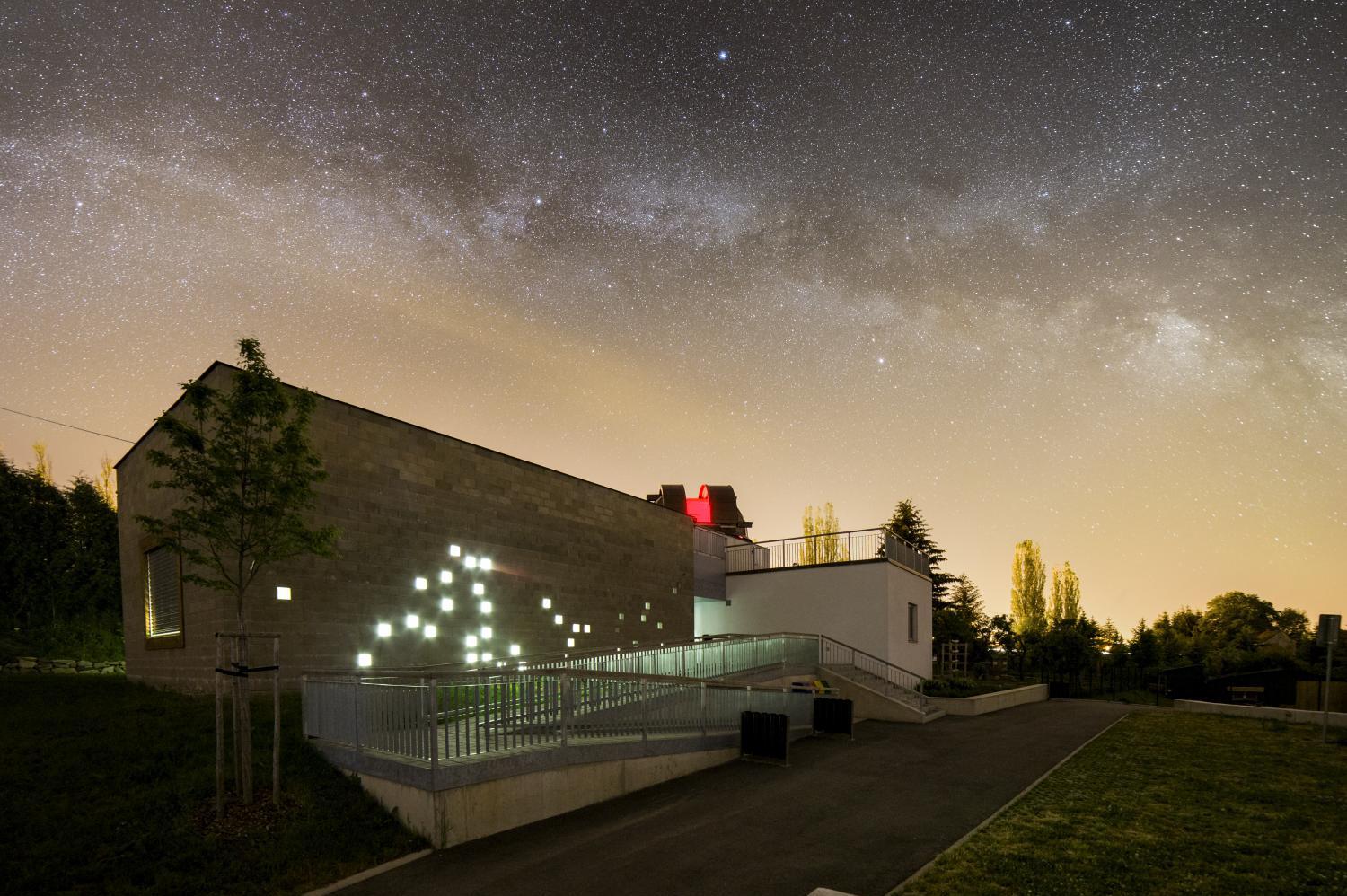 Centrum přírodních věd - Hvězdárna Jičín foto 2