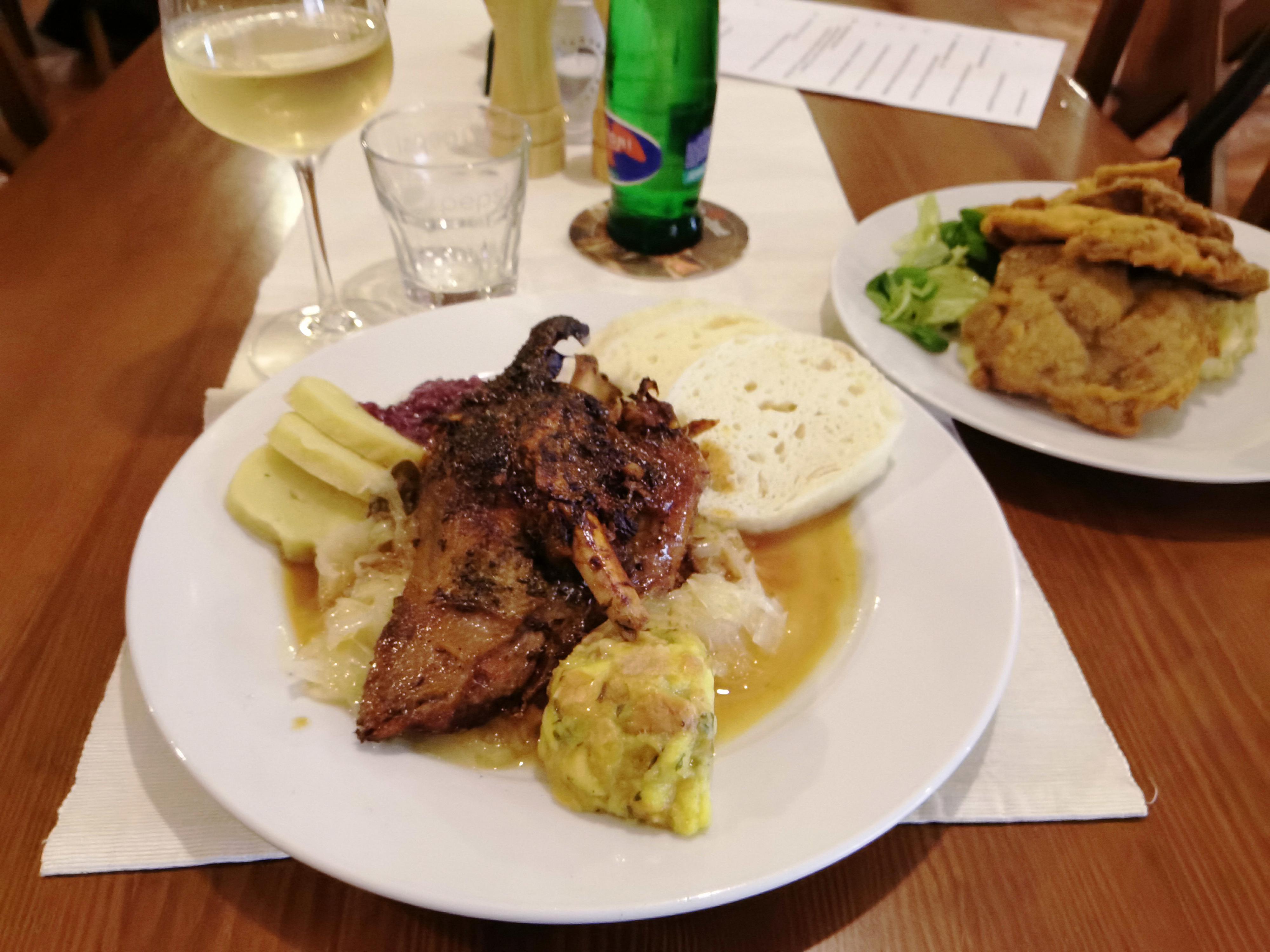 Restaurace U Komendů foto 2