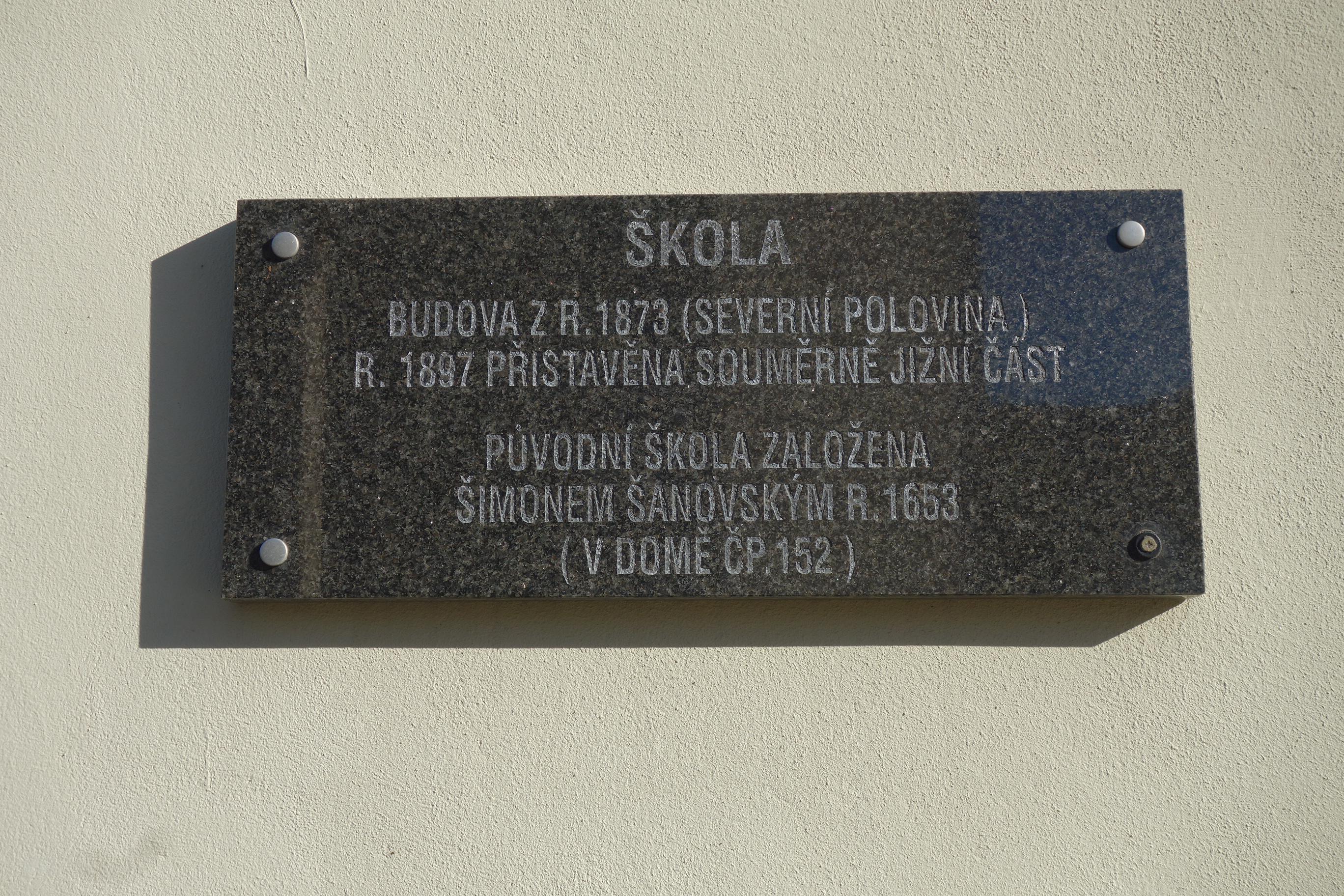 ZŠ a MŠ Golčův Jeníkov foto 5