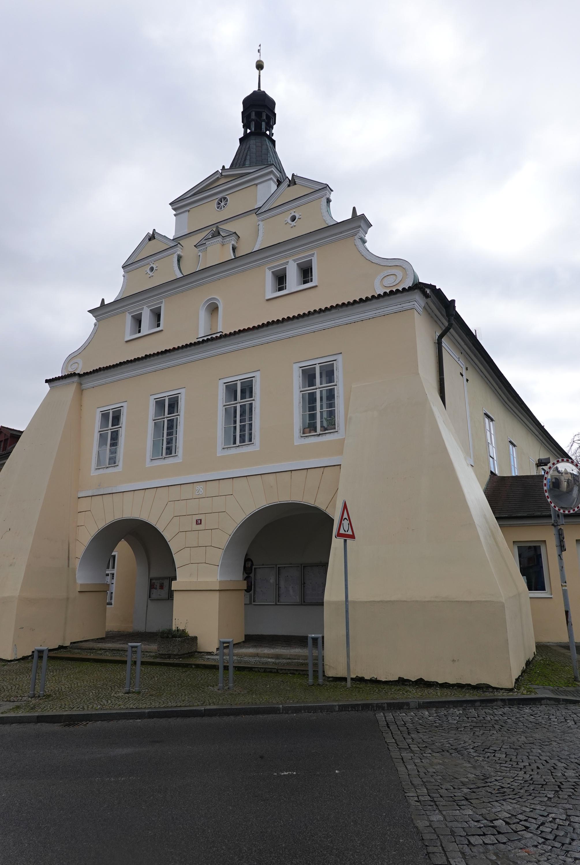 Dobrovice - městský úřad foto 4