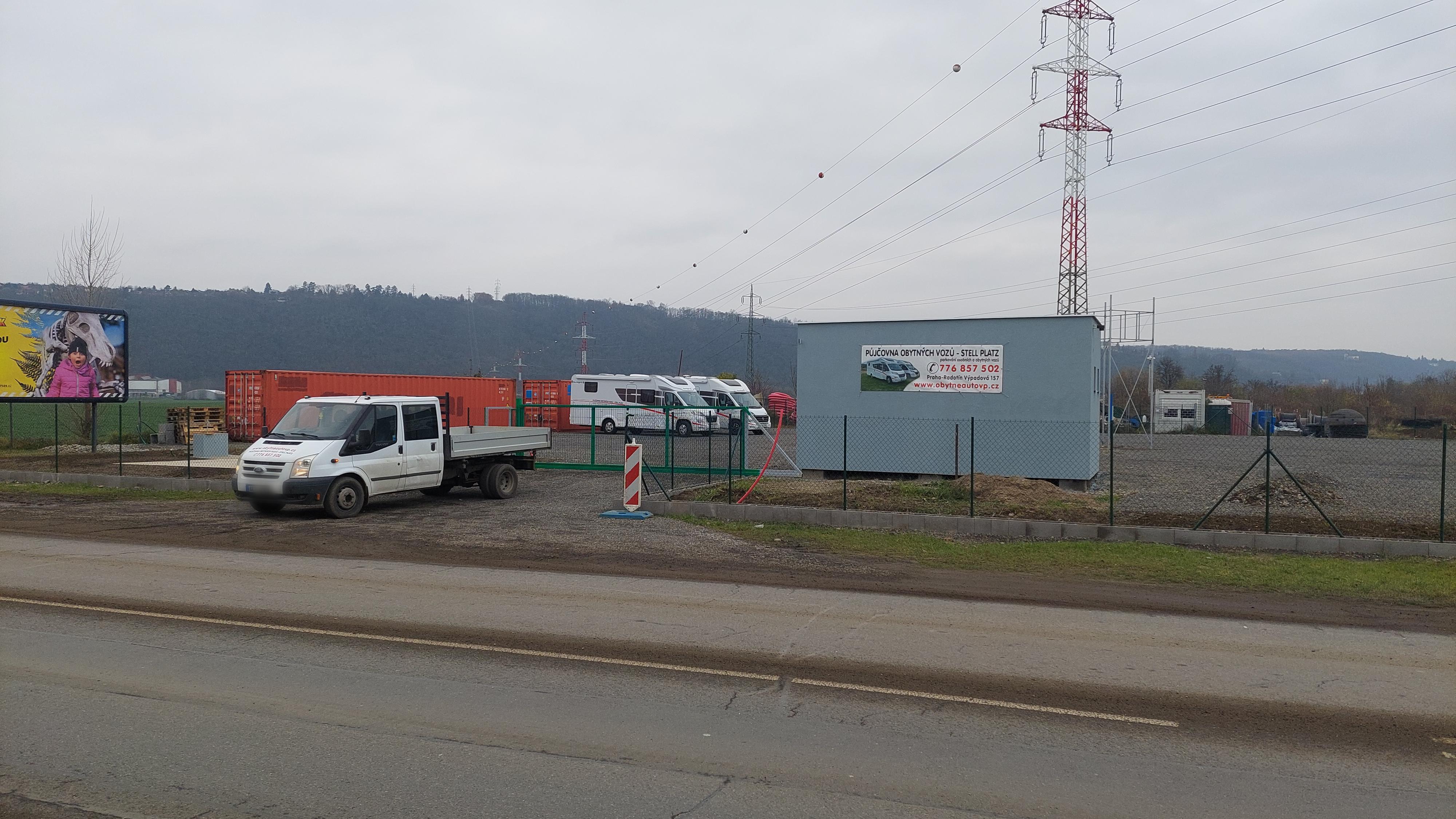 Půjčovna obytných aut - Viktor Poliščuk foto 4