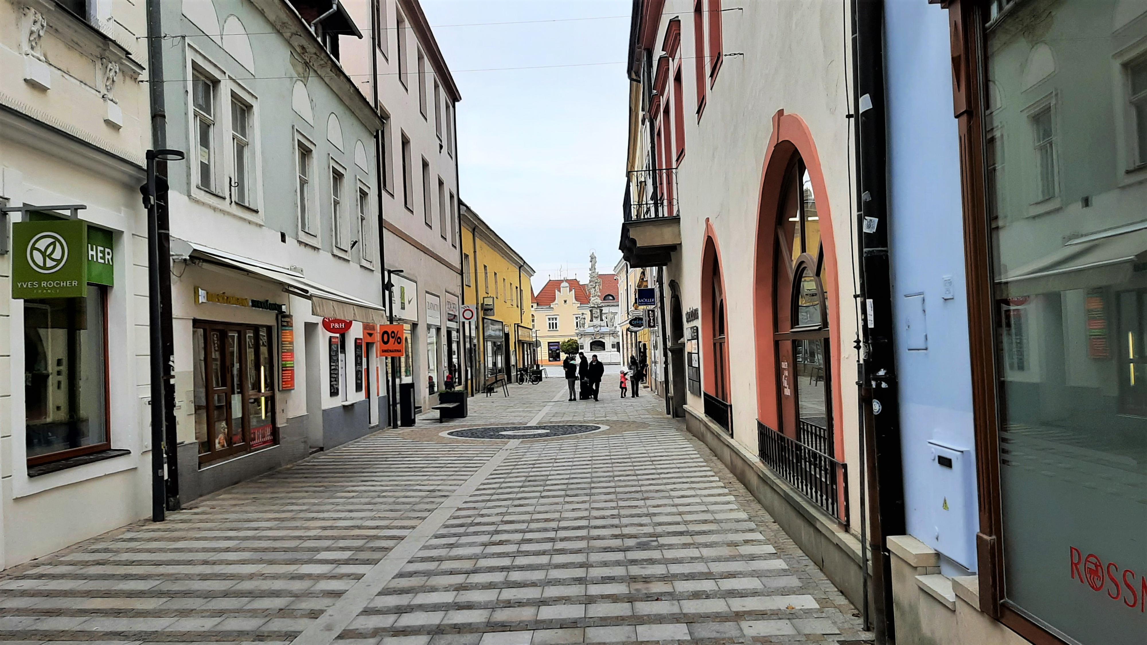 Hladové okno foto 6
