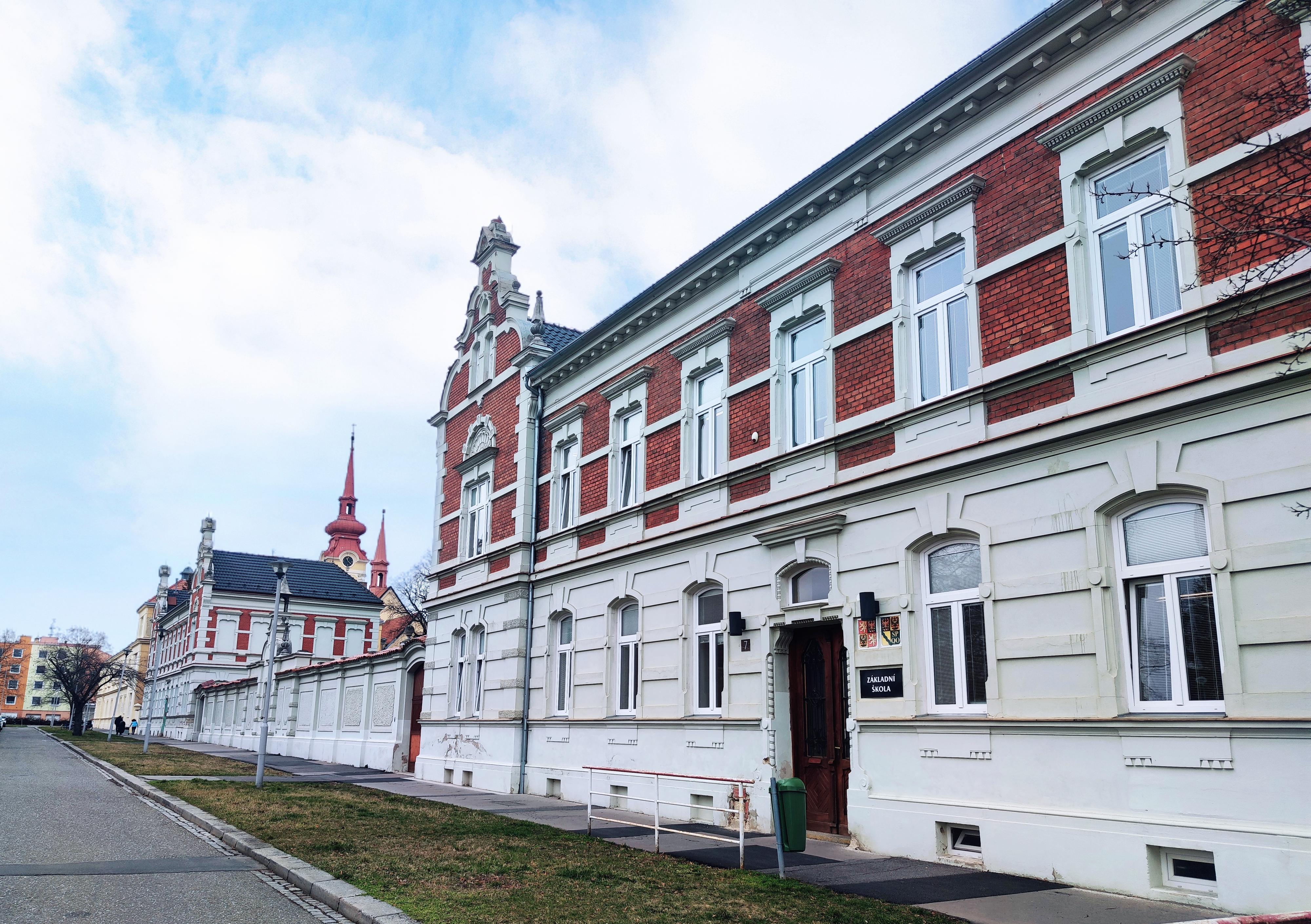 Základní škola Prostějov, Komenského 10