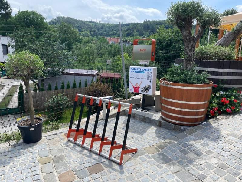 Nabíjecí stanice TILAK restaurace