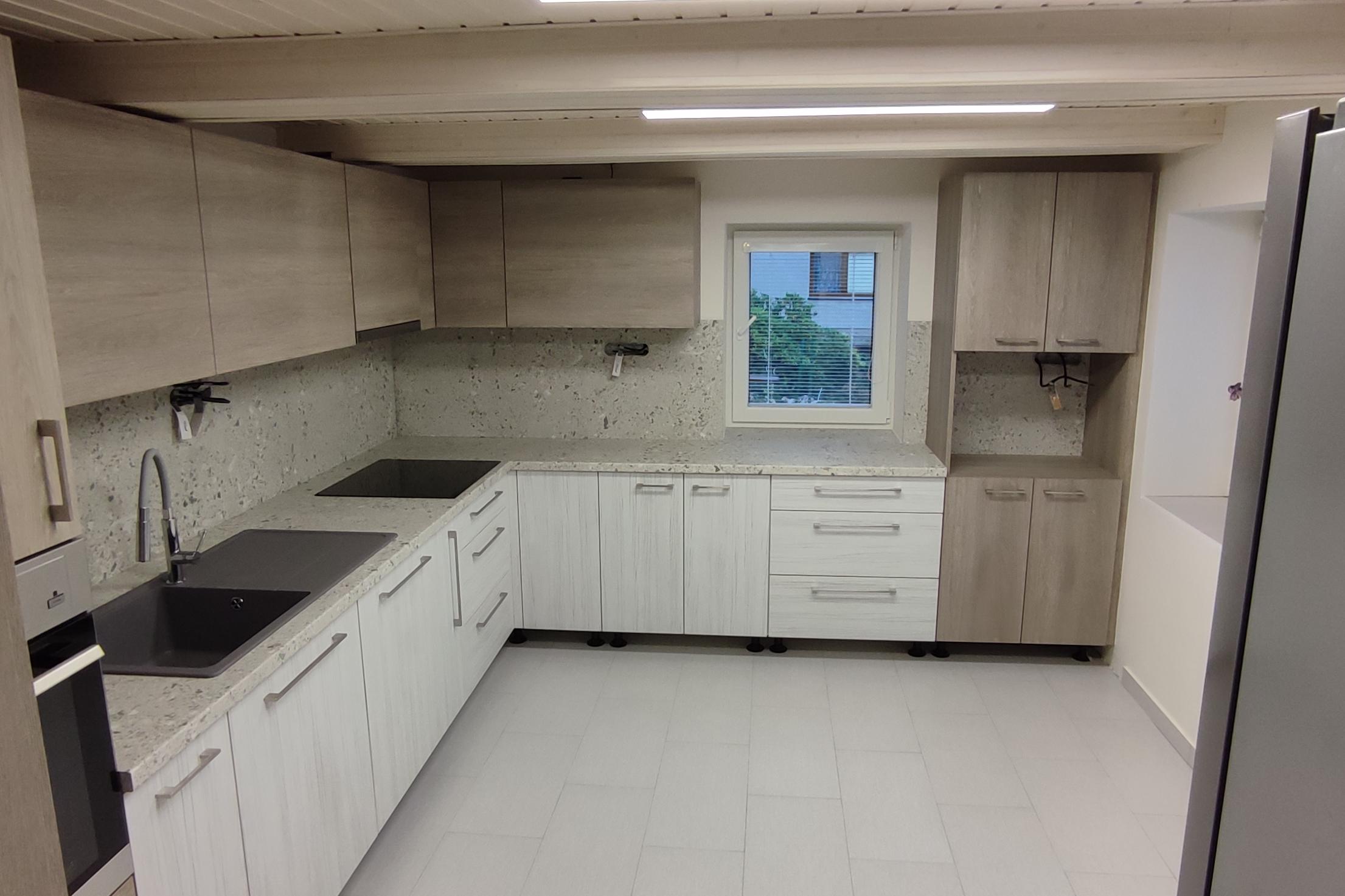 Petr Makovička SYNSTR