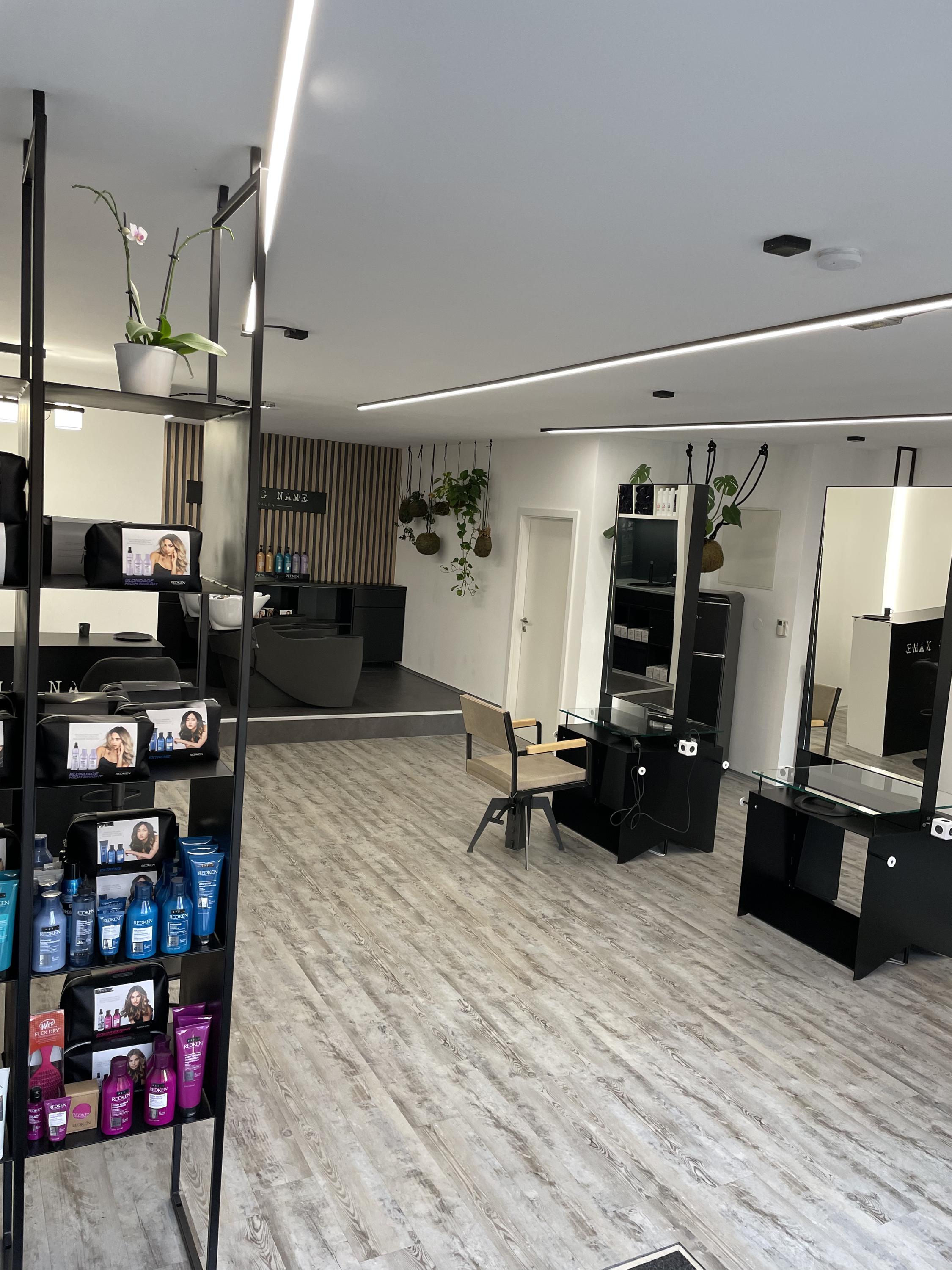 Missing name Hair salon foto 2