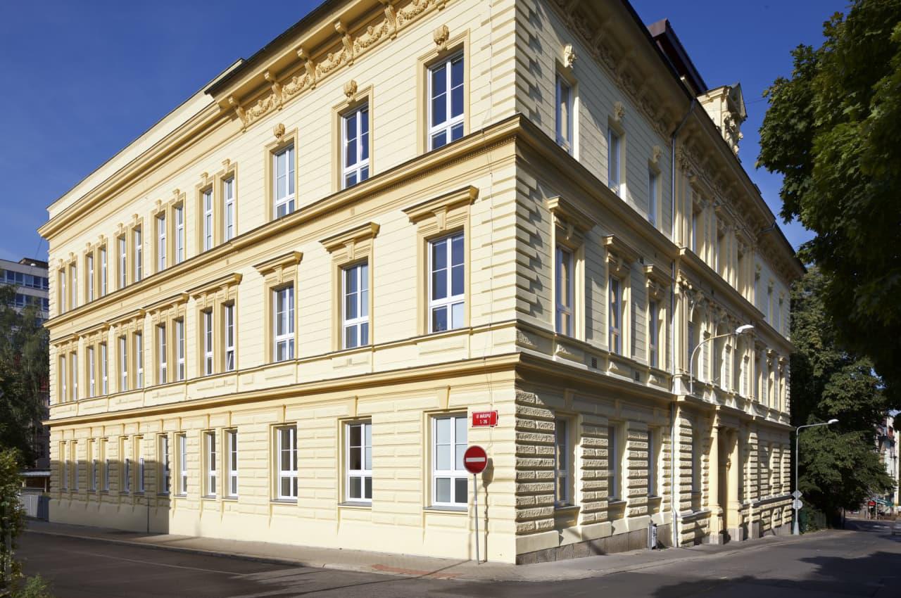 Obchodní akademie a Jazyková škola s právem státní jazykové zkoušky Liberec, Šamánkova