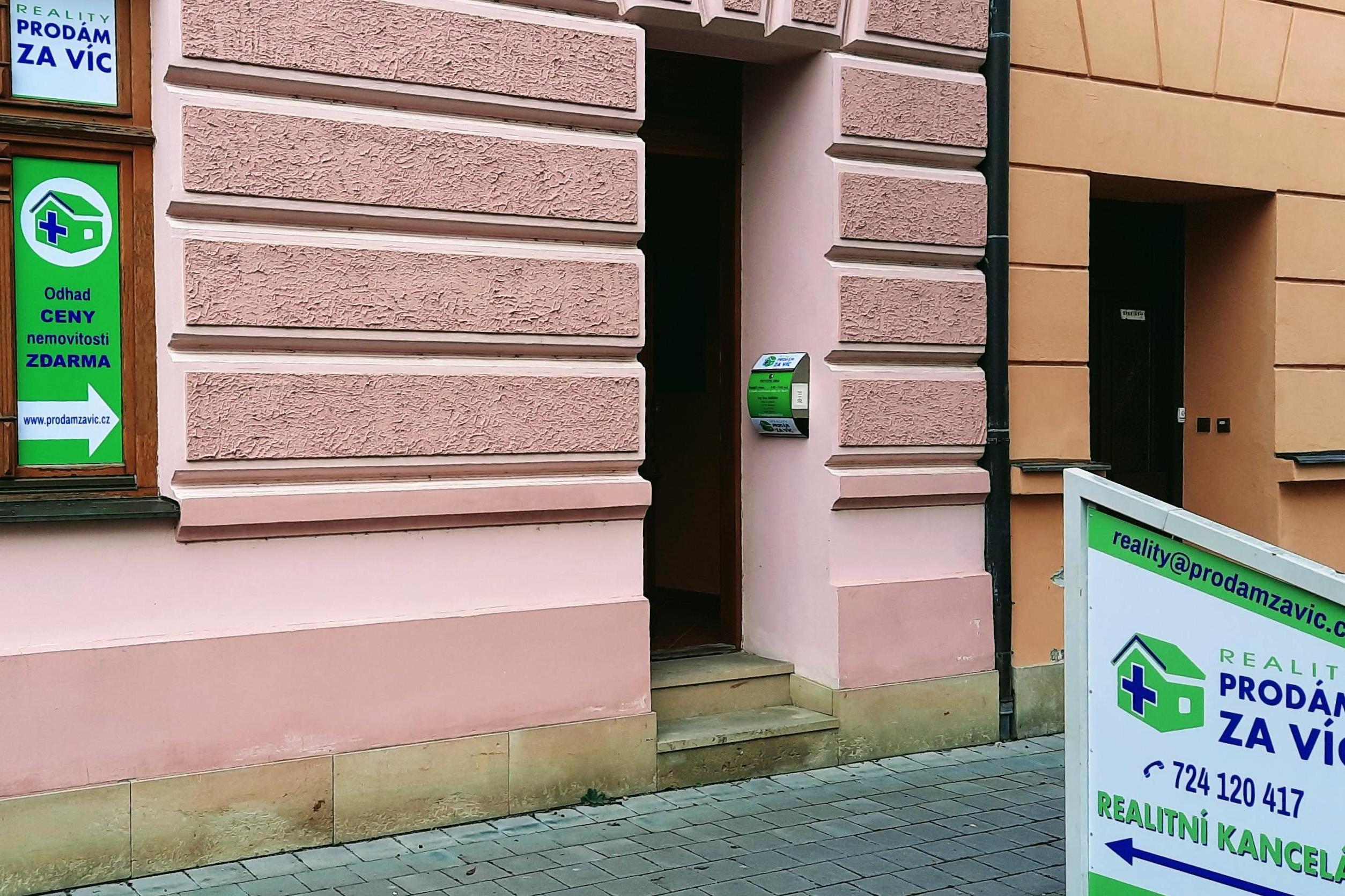 Prodám Za Víc s.r.o., realitní kancelář