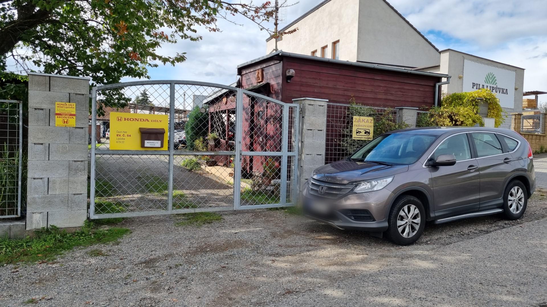 Honda vrakoviště Lipůvka foto 4