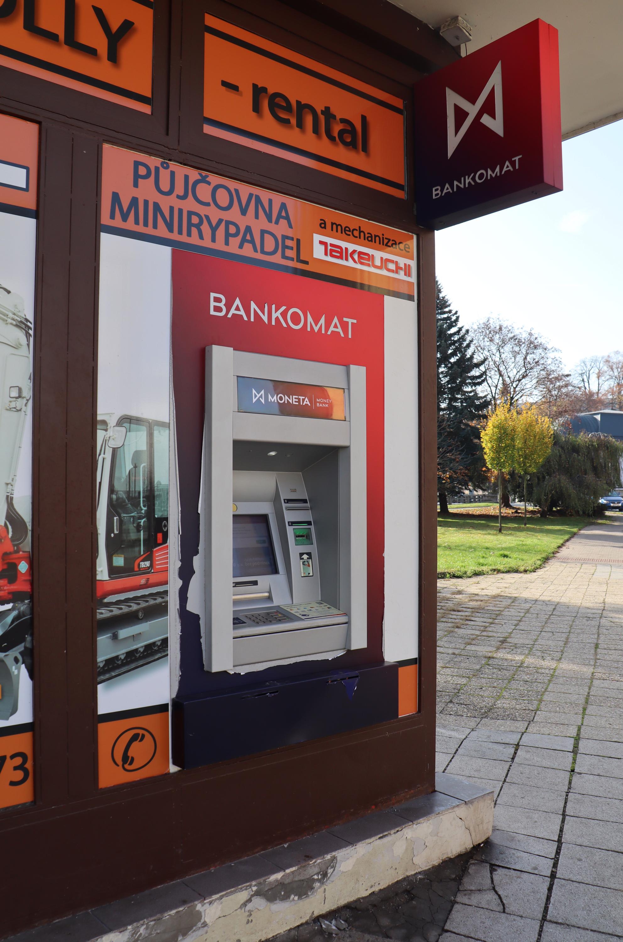 Bankomat MONETA Money Bank foto 3