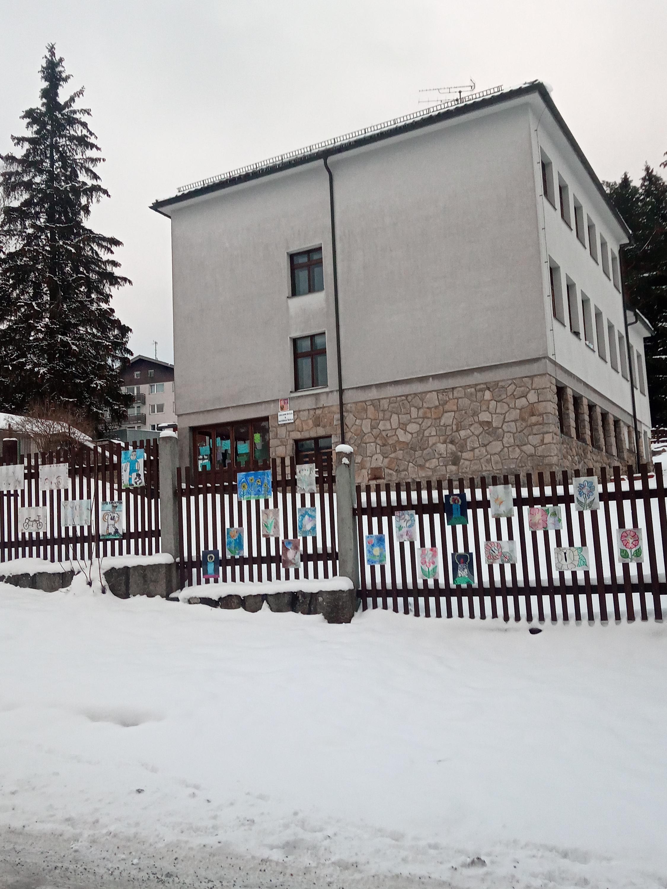 ZŠ Srní, okres Klatovy foto 4